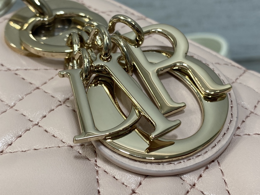 lady D*or mini-17*15*8cm