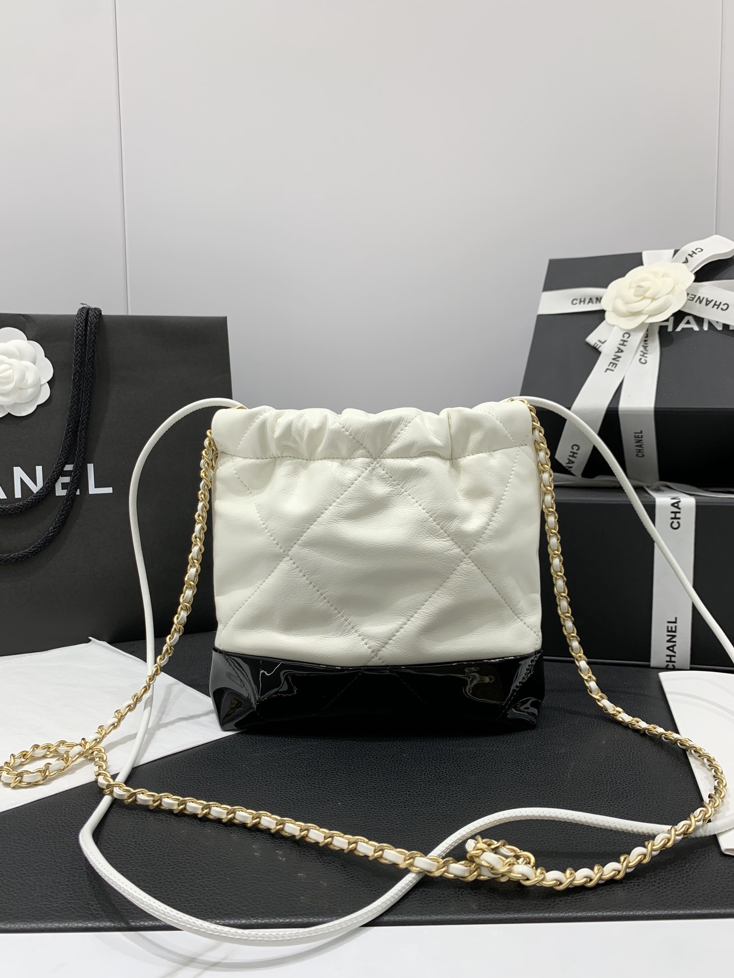 Ch@nel Mini 2024SS Handbags-19*20*6CM