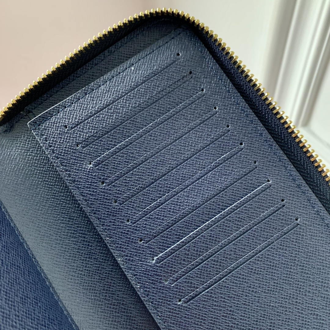 l0*is V*t0n zippy wallet n40675-10 x 20 x 2cm