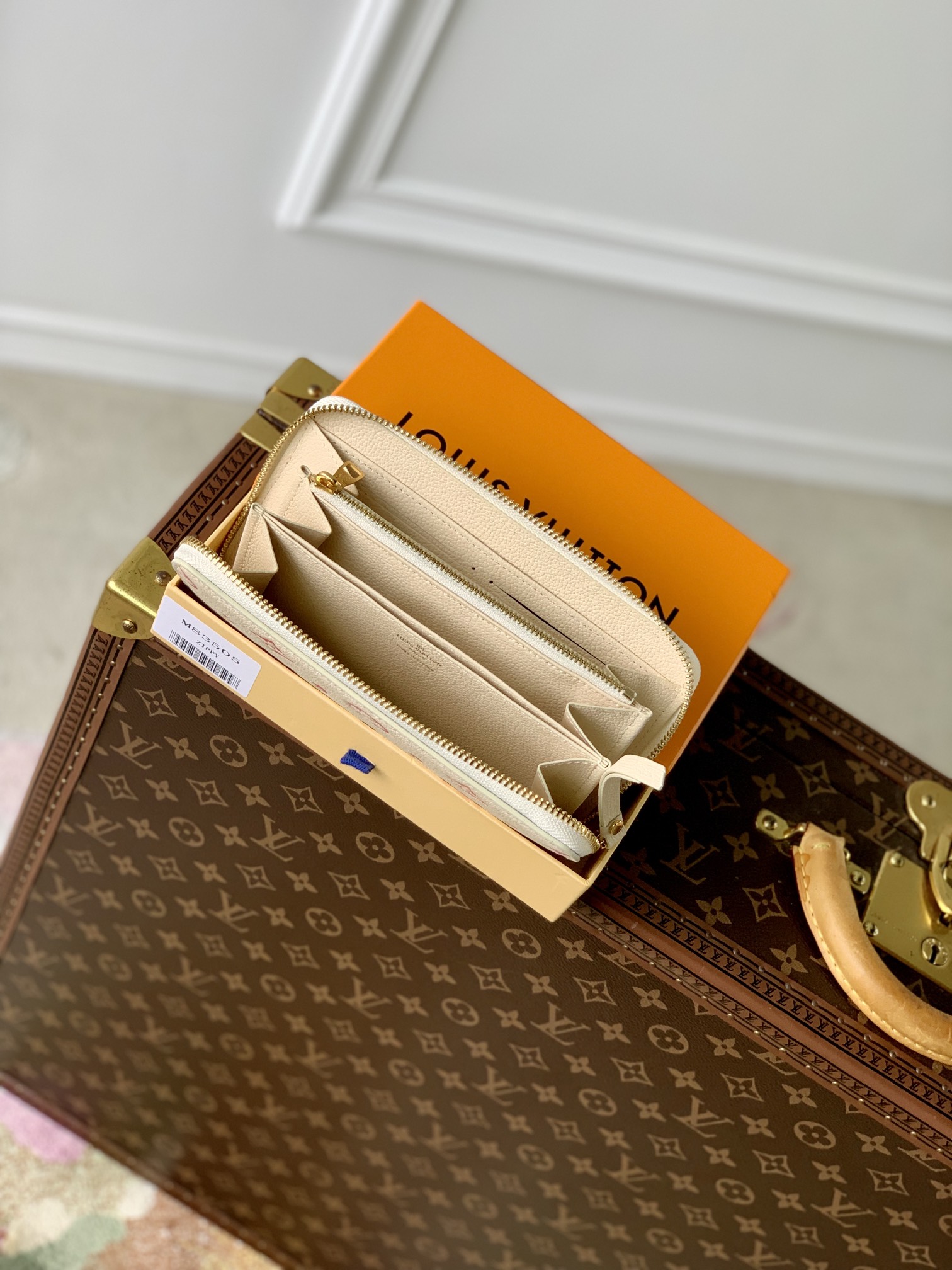 l0*is V*t0n zippy wallet n40675-19.5x10cm