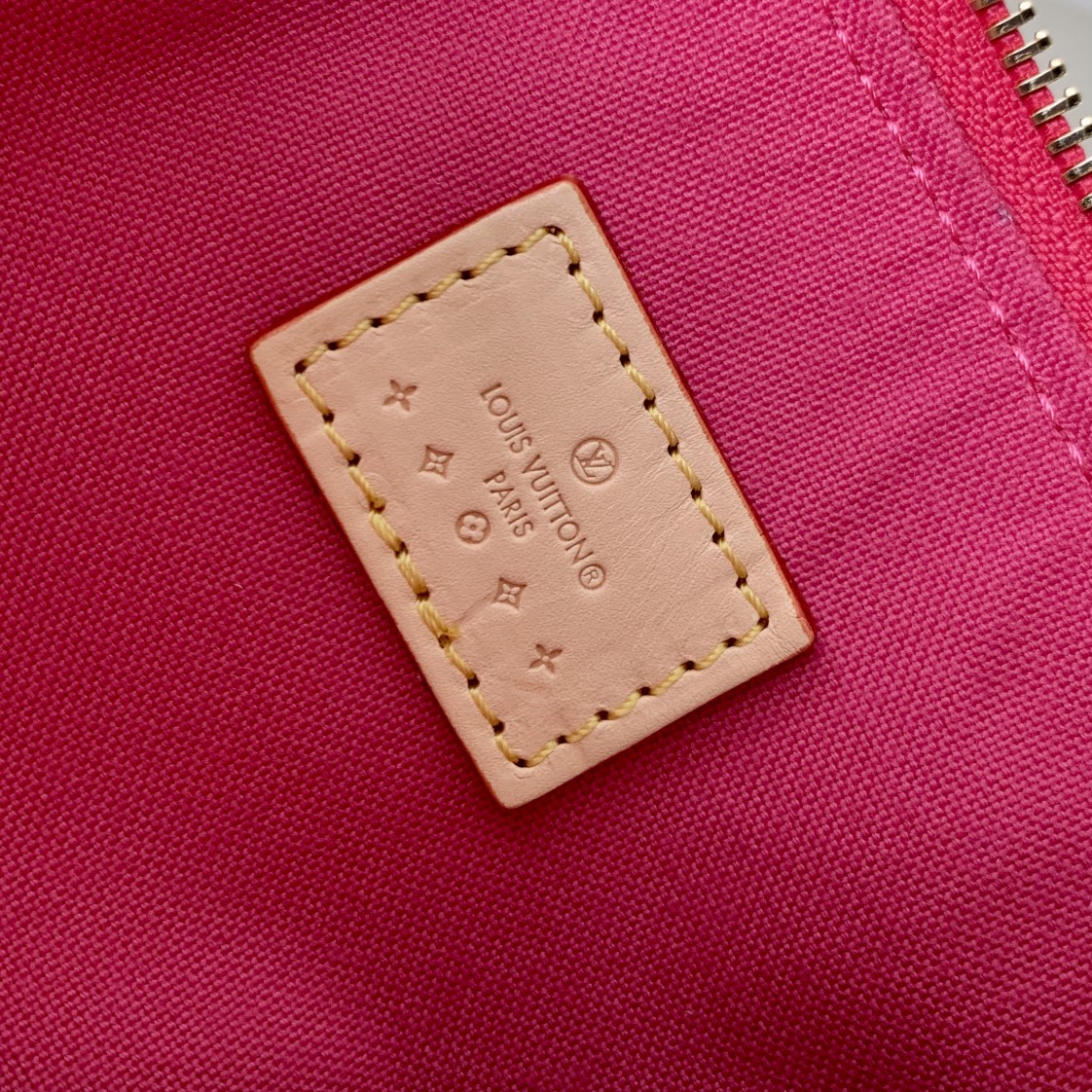 l0*is V*t0n nano speedy-16cm