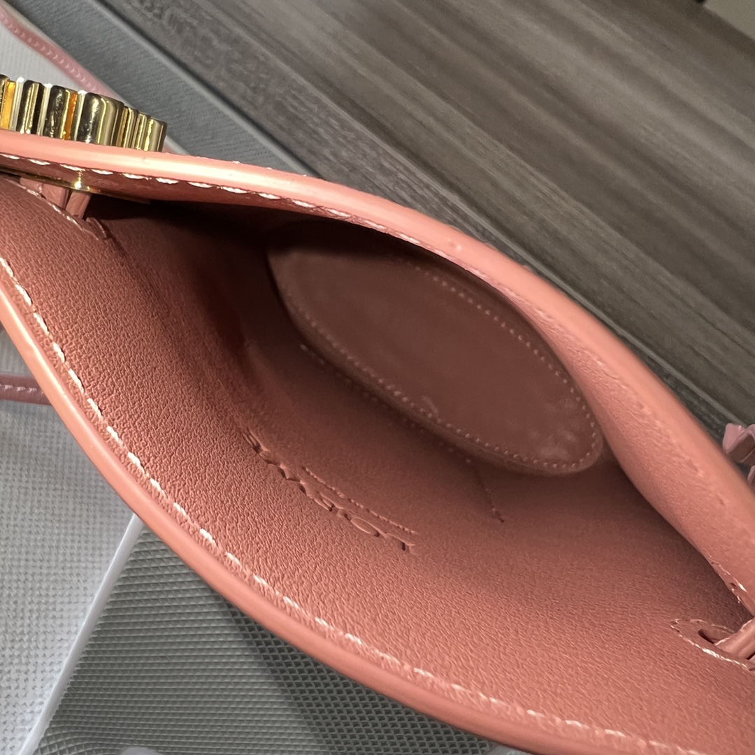 L0ew* dice pocket-21*15*5cm