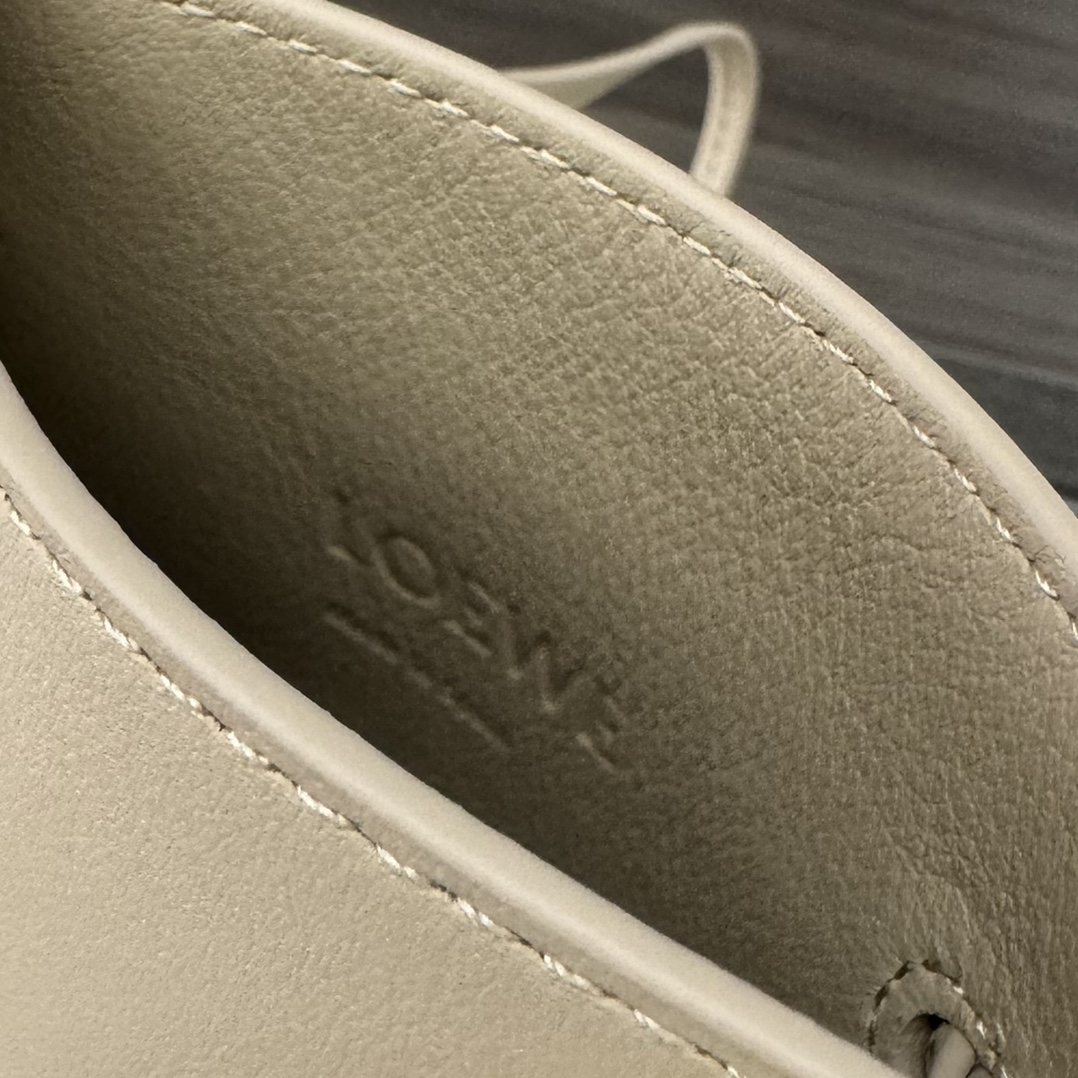 L0ew* dice pocket-21*15*5cm