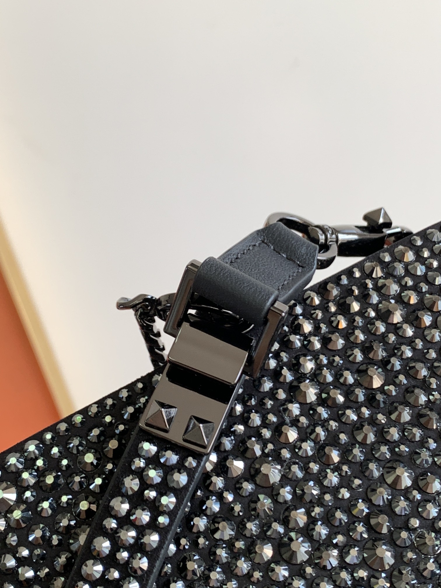 Va1e*ntin0 garavani vsling bags-19*13*9 cm