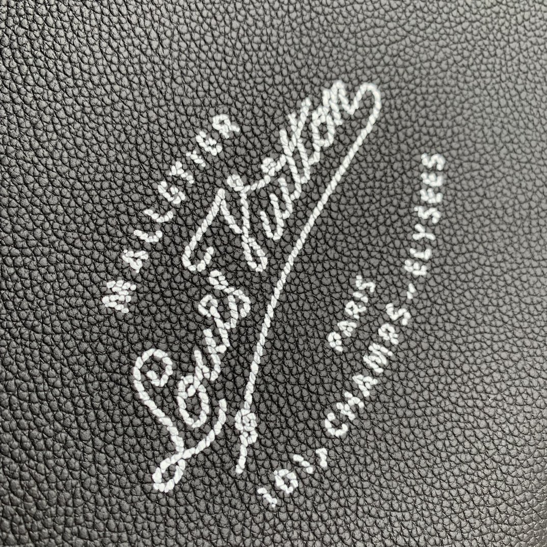 l0*is V*t0n small onthego handbag-35*28*15cm