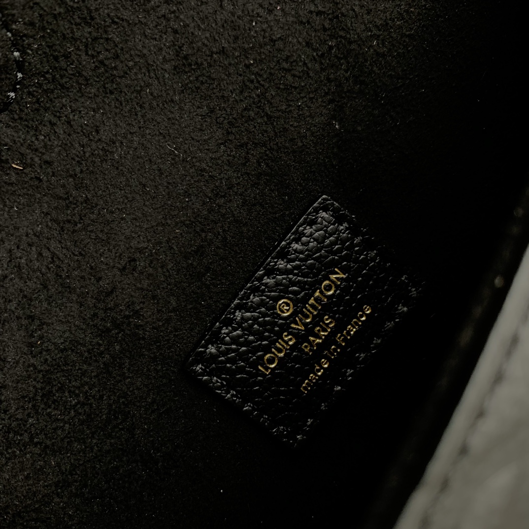 l0*is V*t0n nano diane handbags-m83566-19*10.5*6cm