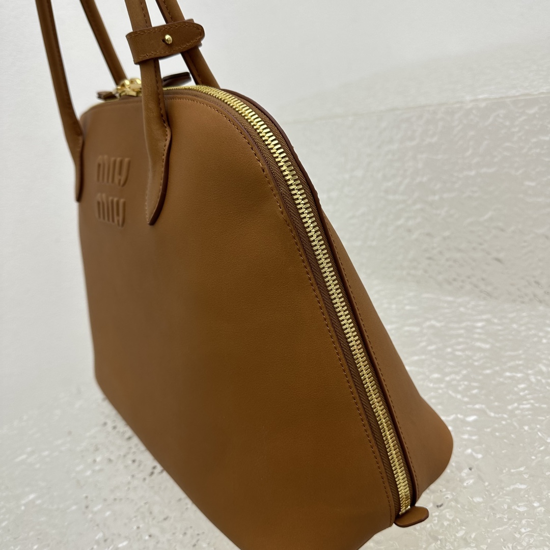 M*um*u casual style plain leather elegant style bridal logo-39*17*28cm