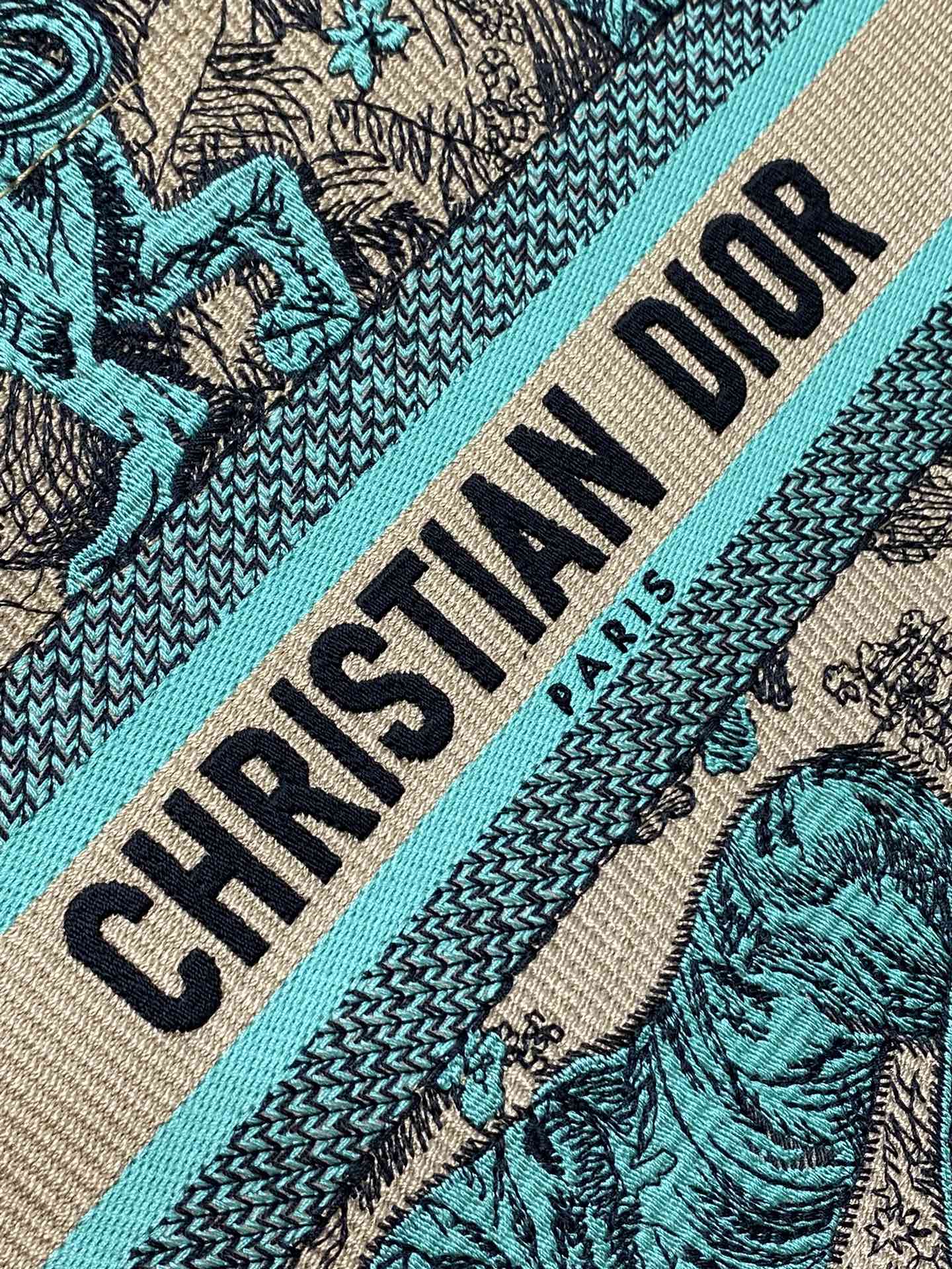 D*or small book tote-26*8*22cm