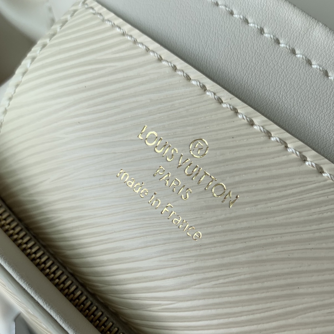 l0*is V*t0n twist mm bloom bag-23*17*9.5cm