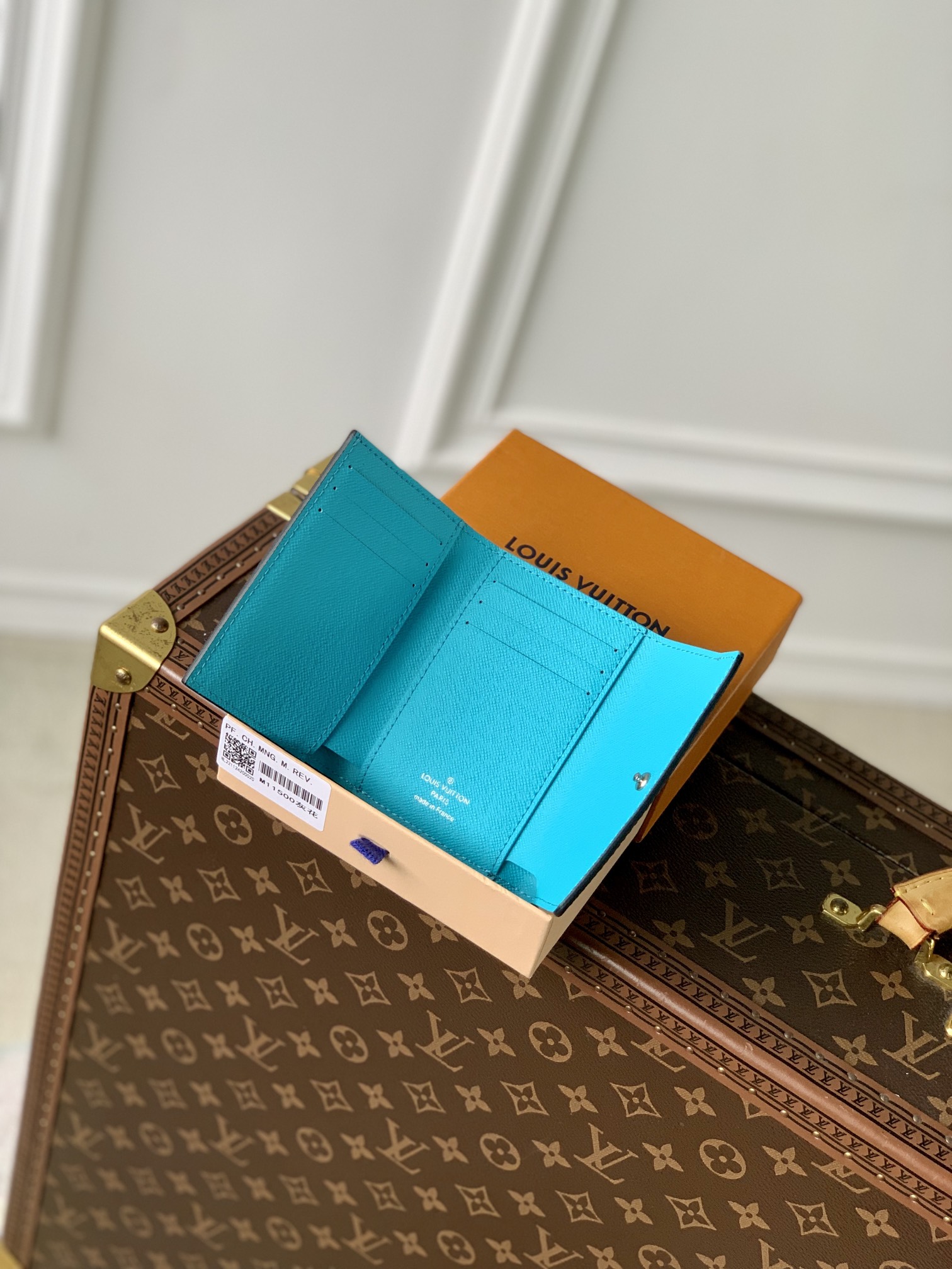 l0*is V*t0n wallet-m11524-11 x 8.5 x 2cm