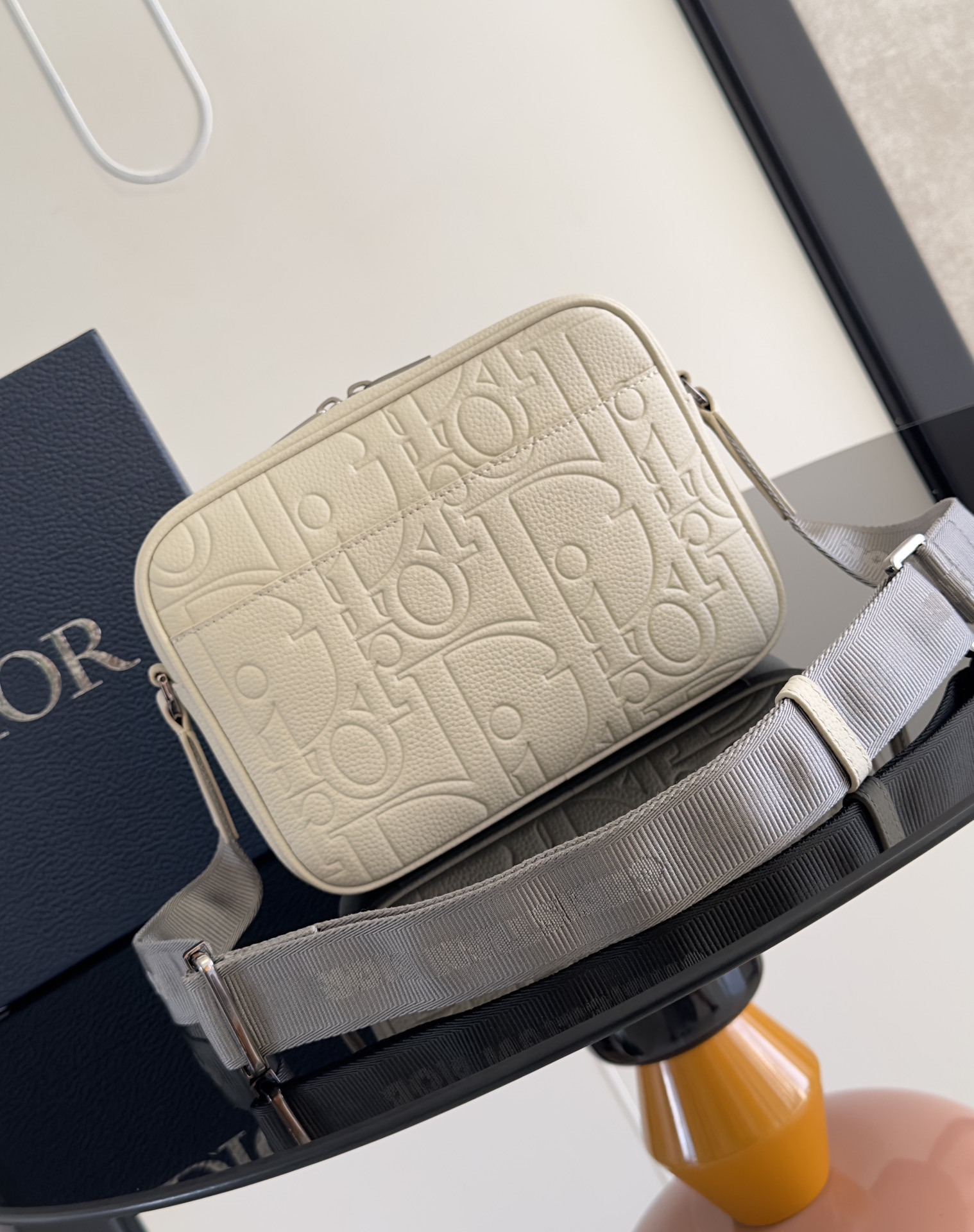 D*or rider 2.0 bag-23 x 17 x 7.5cm