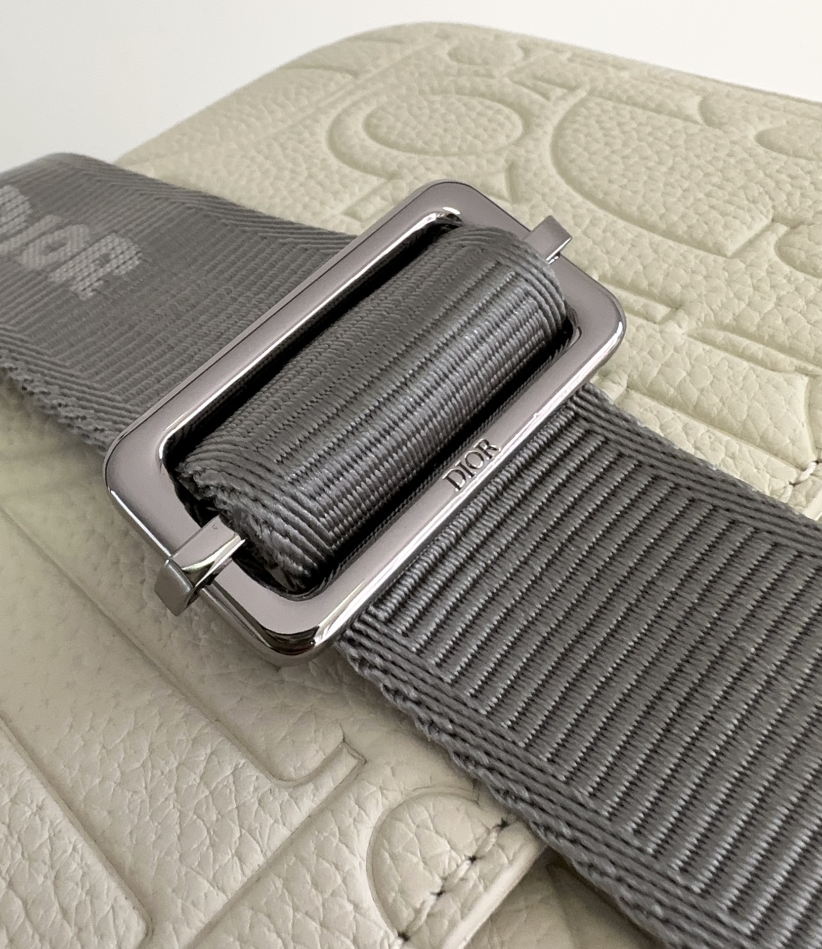 D*or rider 2.0 bag-23 x 17 x 7.5cm