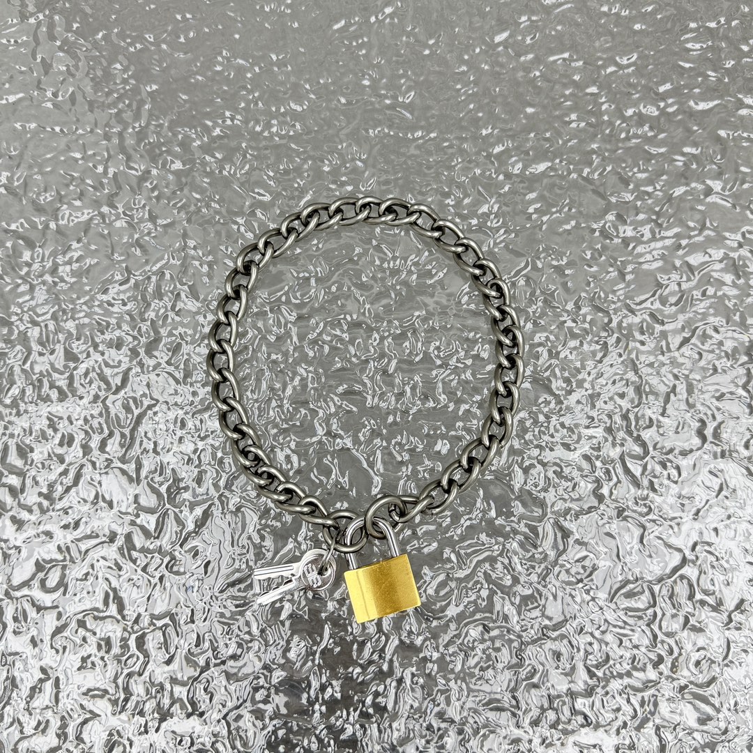 Ba*len*cia*ga necklace-46.5cm