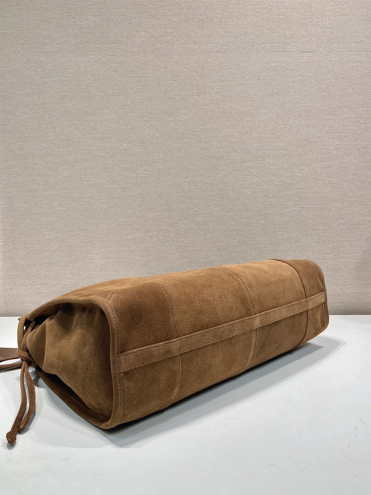 Pra*a 1ba439 soft lux bag-42x30x12cm