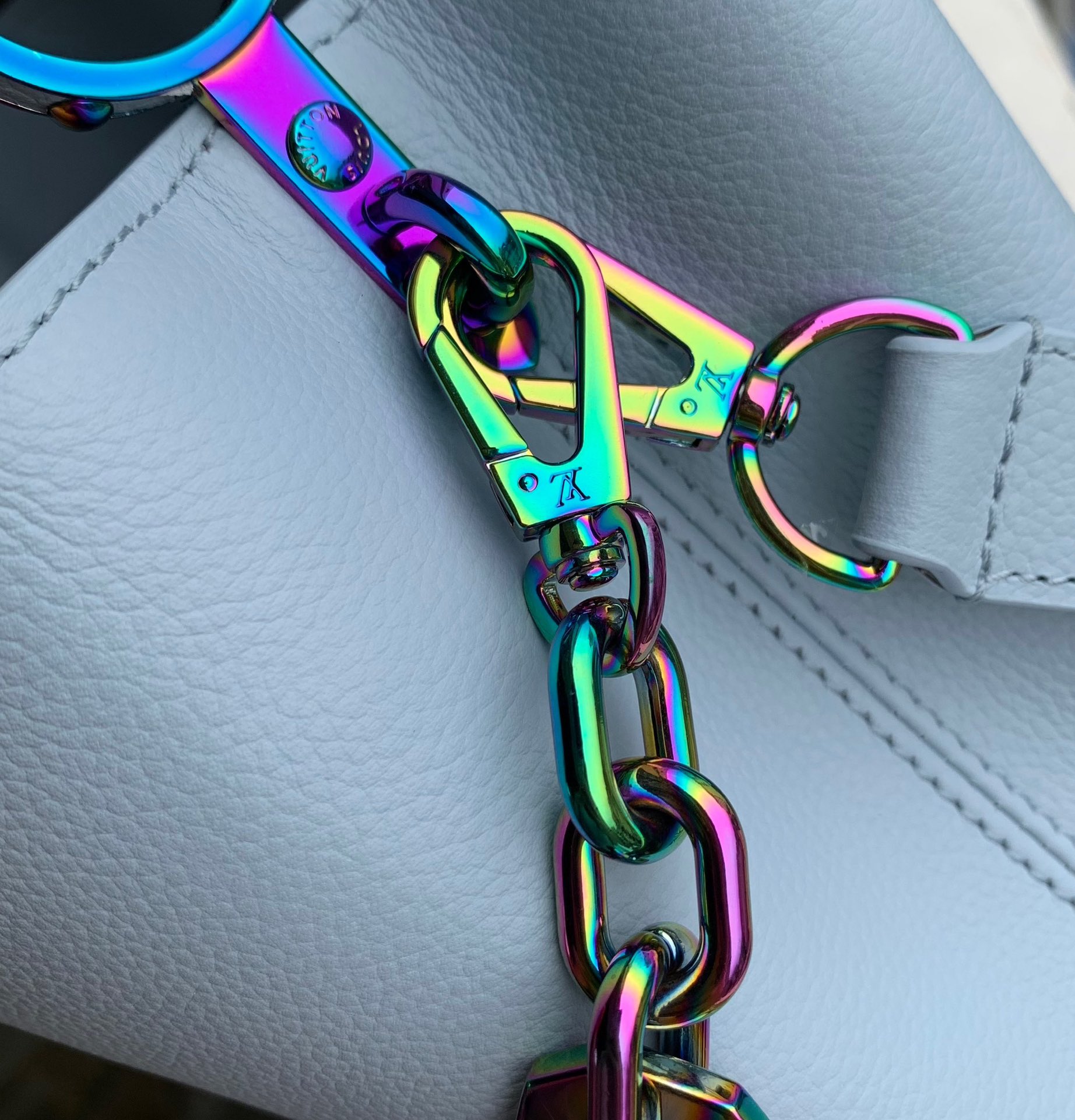 l0*is V*t0n capucines handlebag-27*18*9cm