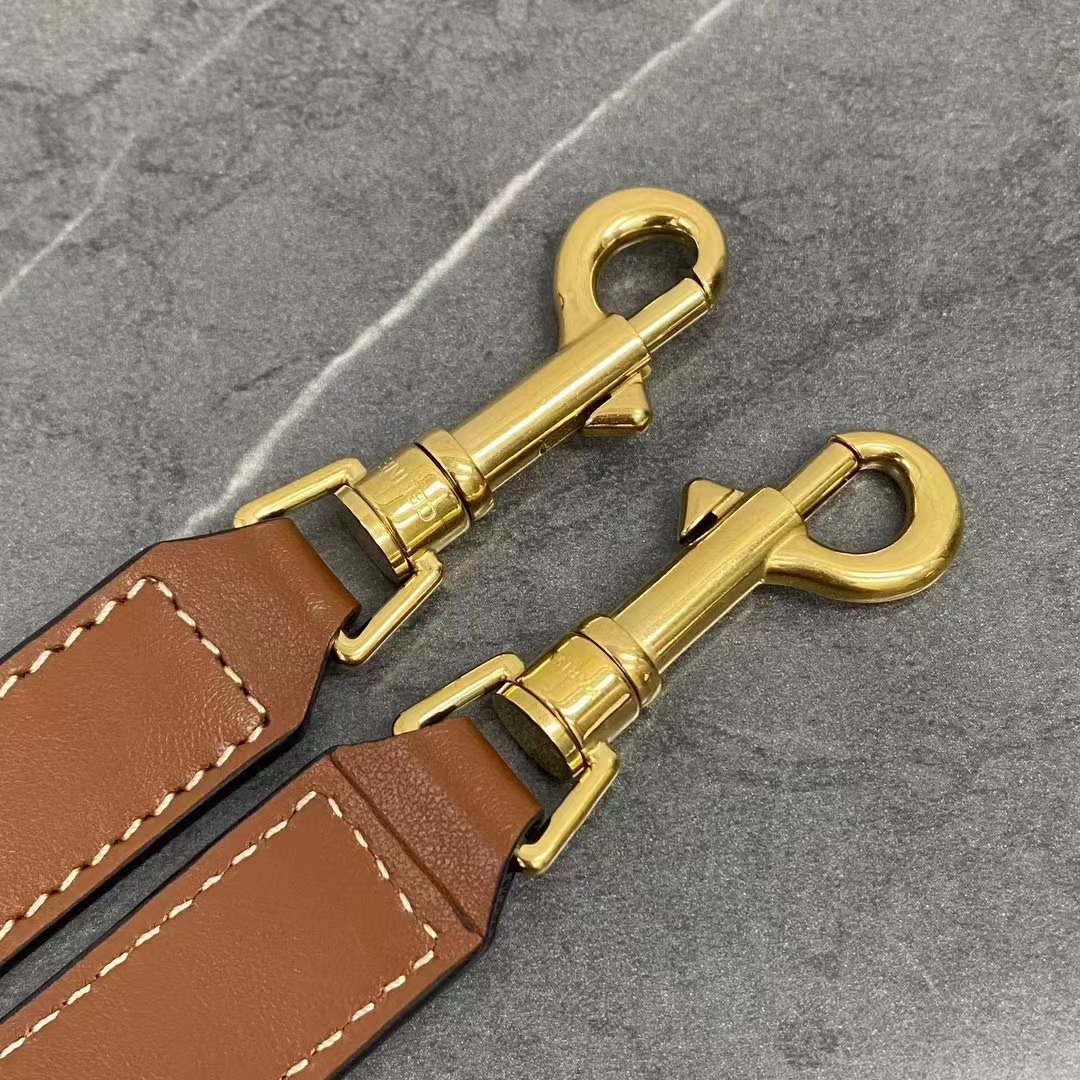 Ce**e triomphe l0*ise bag-23.5x24x16cm