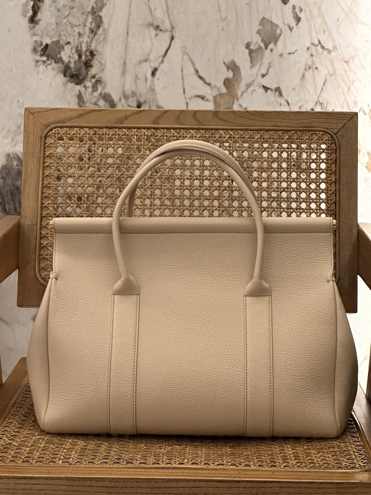 L**o p*ana loom bag l32-33 x 23 x 18cm