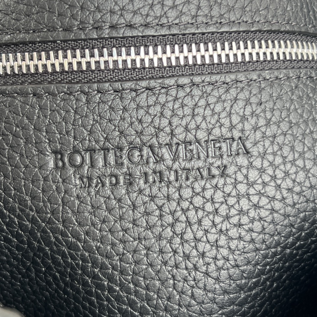 bo*te*ga Ve*ne*ta diago crossbody bag-22.5x16.5x5.5cm