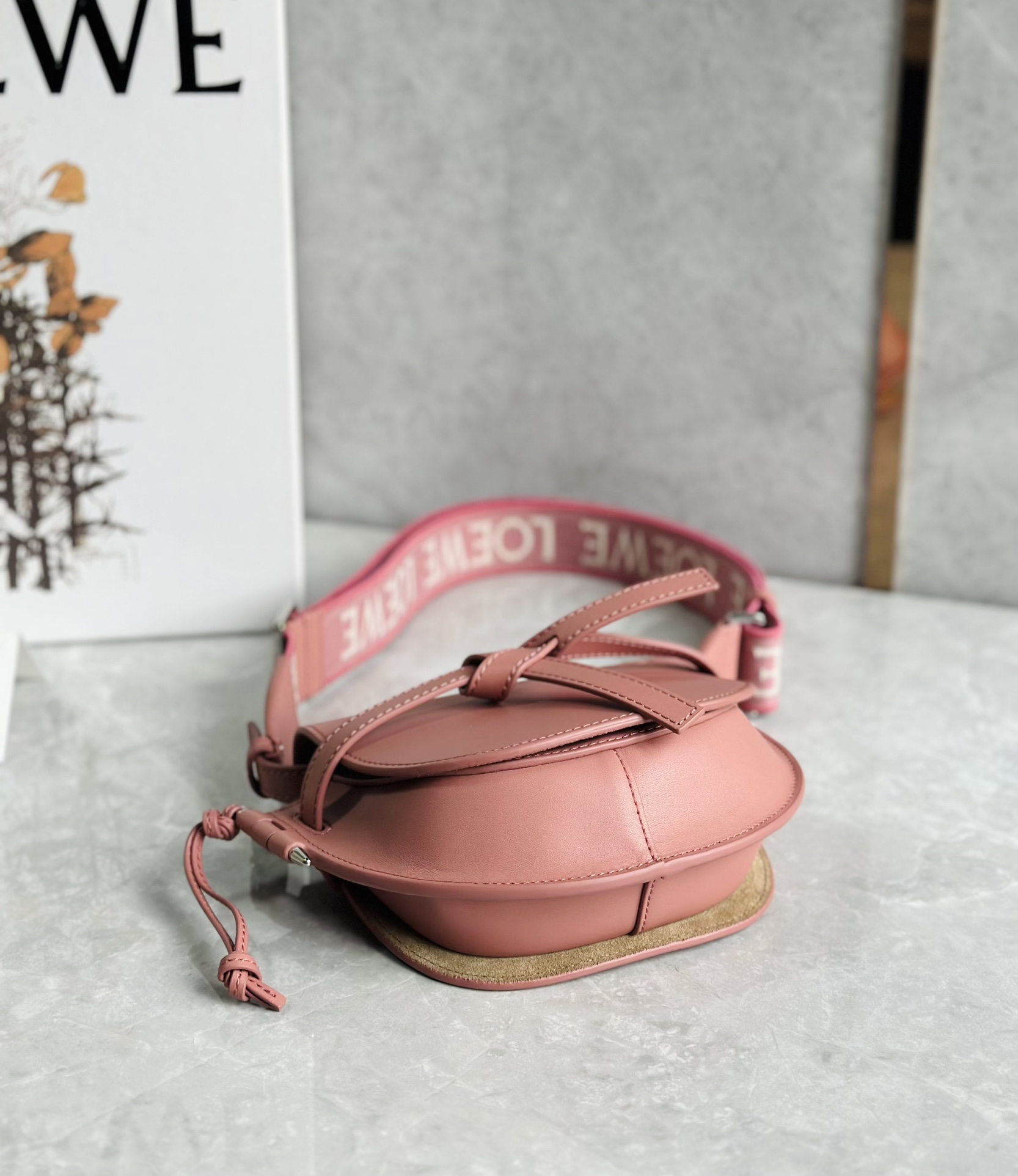 L0ew* mini puzzle gatedual bag-21*12.5*9cm