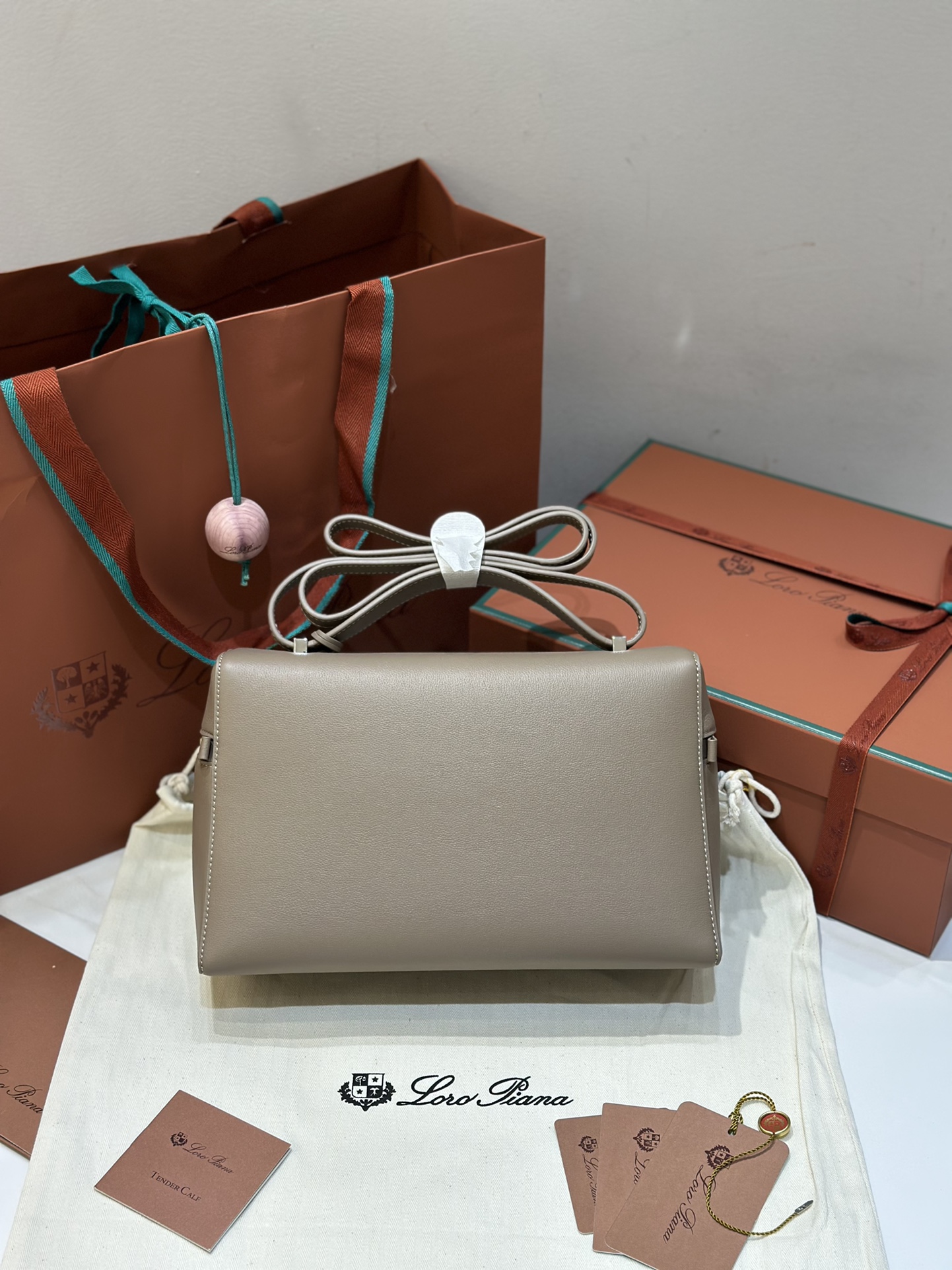 L**o p*ana extra bag l27-16*27*10cm