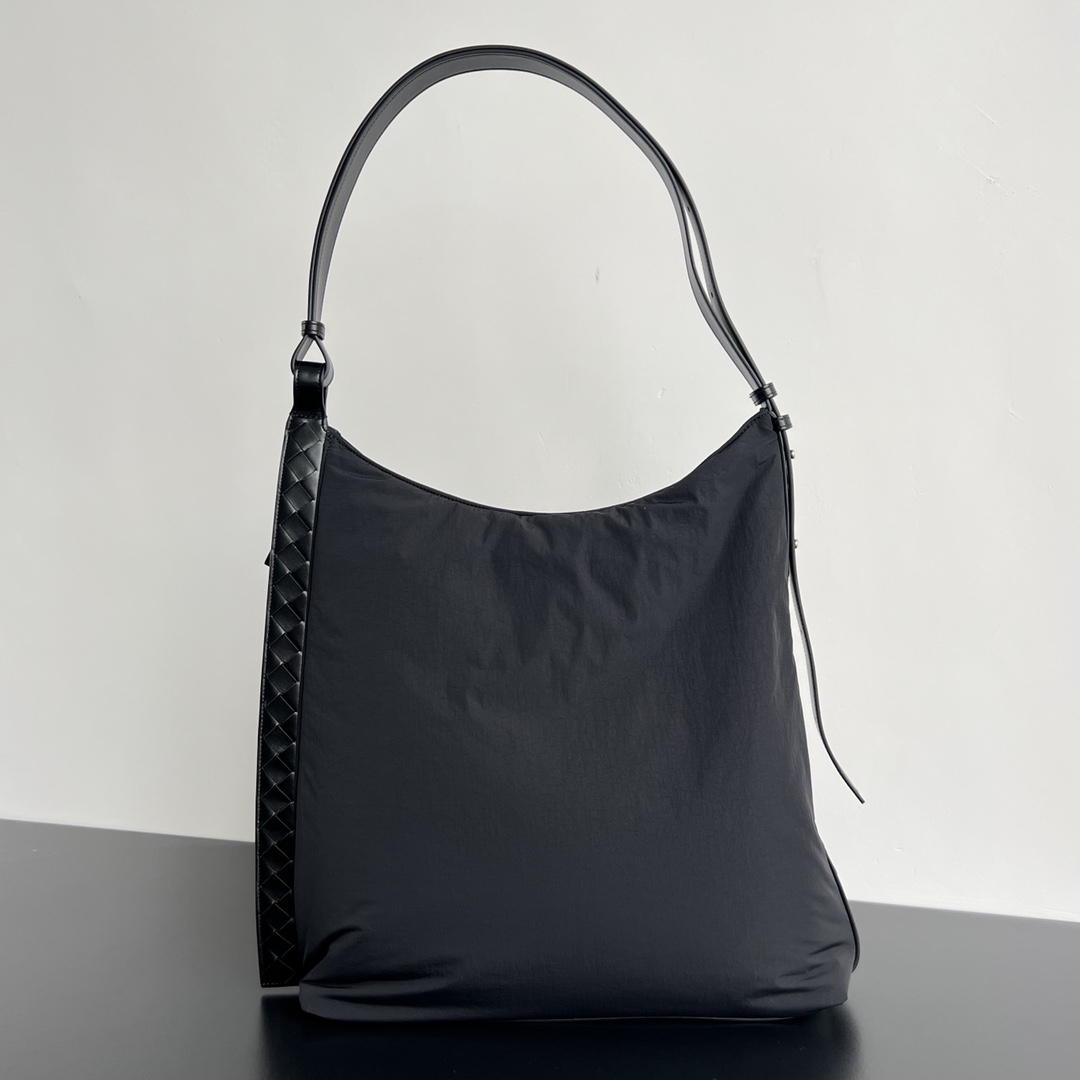 bo*te*ga Ve*ne*ta large crossroad bag-45*43*12cm