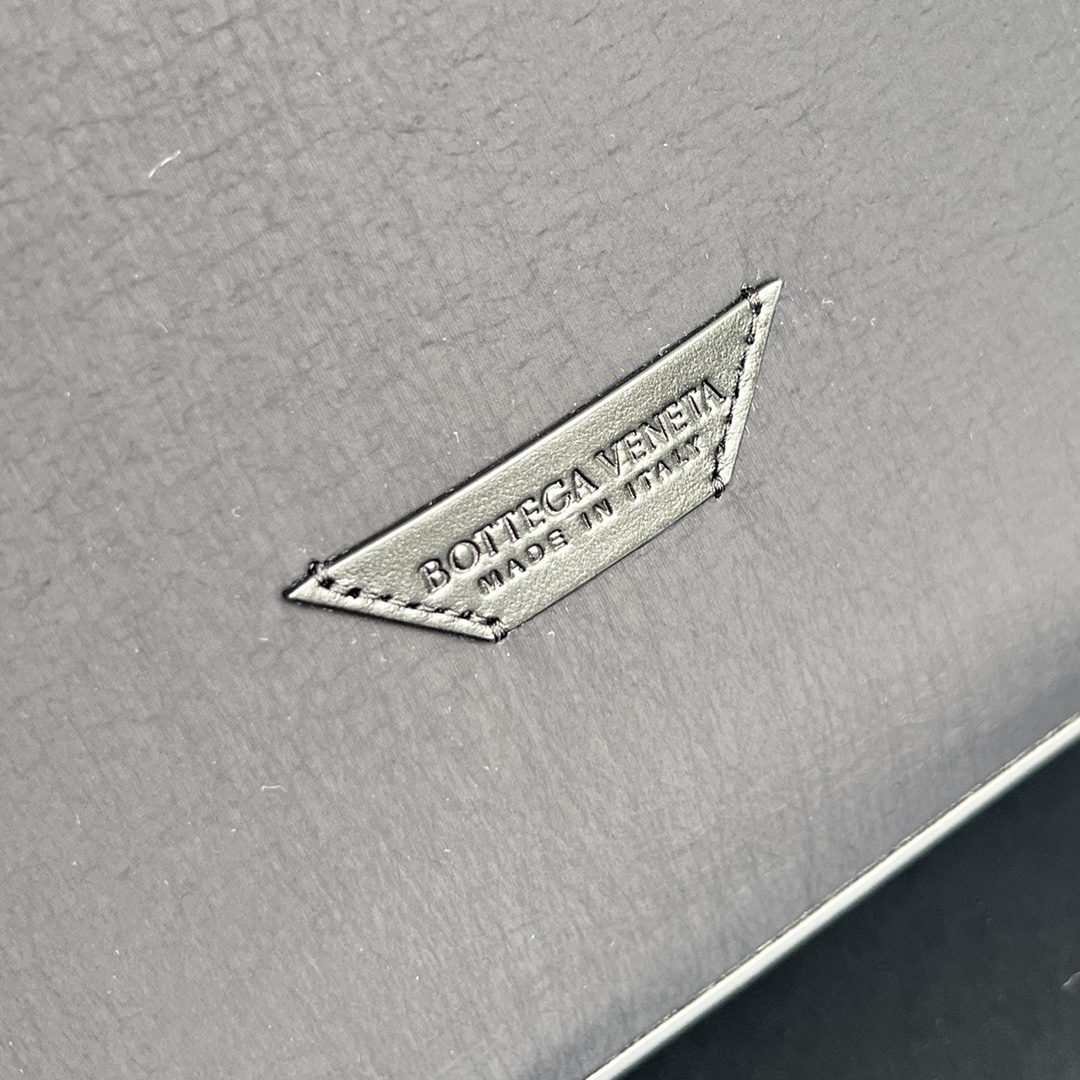 bo*te*ga Ve*ne*ta large crossroad bag-45*43*12cm