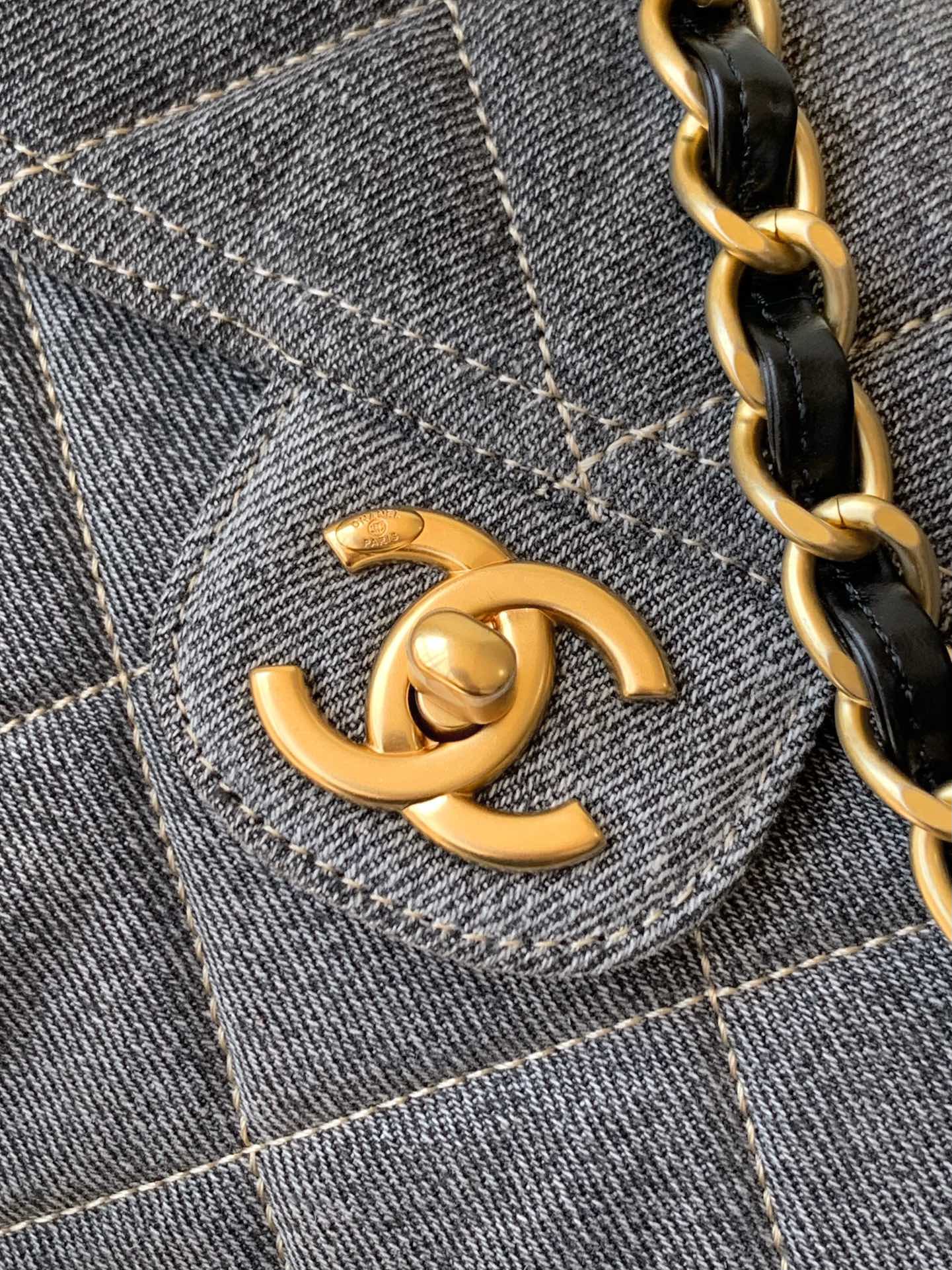 Ch@nel Maxi Bowling Bag-34x24x11CM