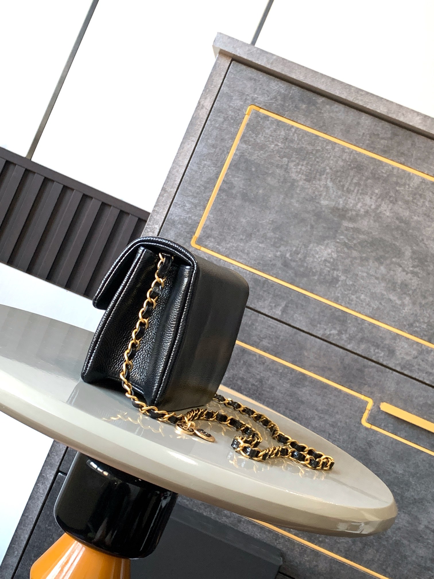 Ch@nel Flap Mini Bag-13 x 17.5 x 6CM