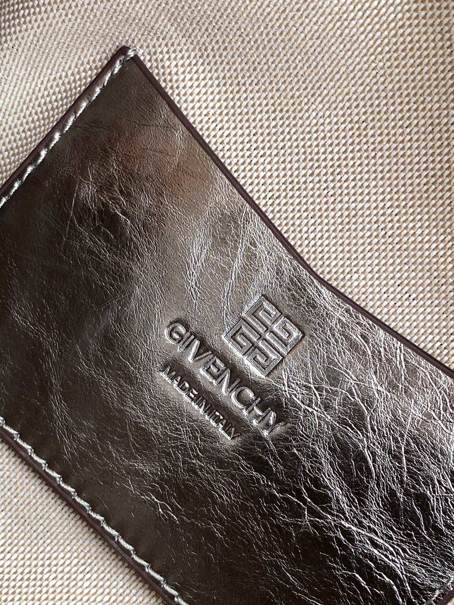 G1uenchy anyigona cube tote-13*19*22cm