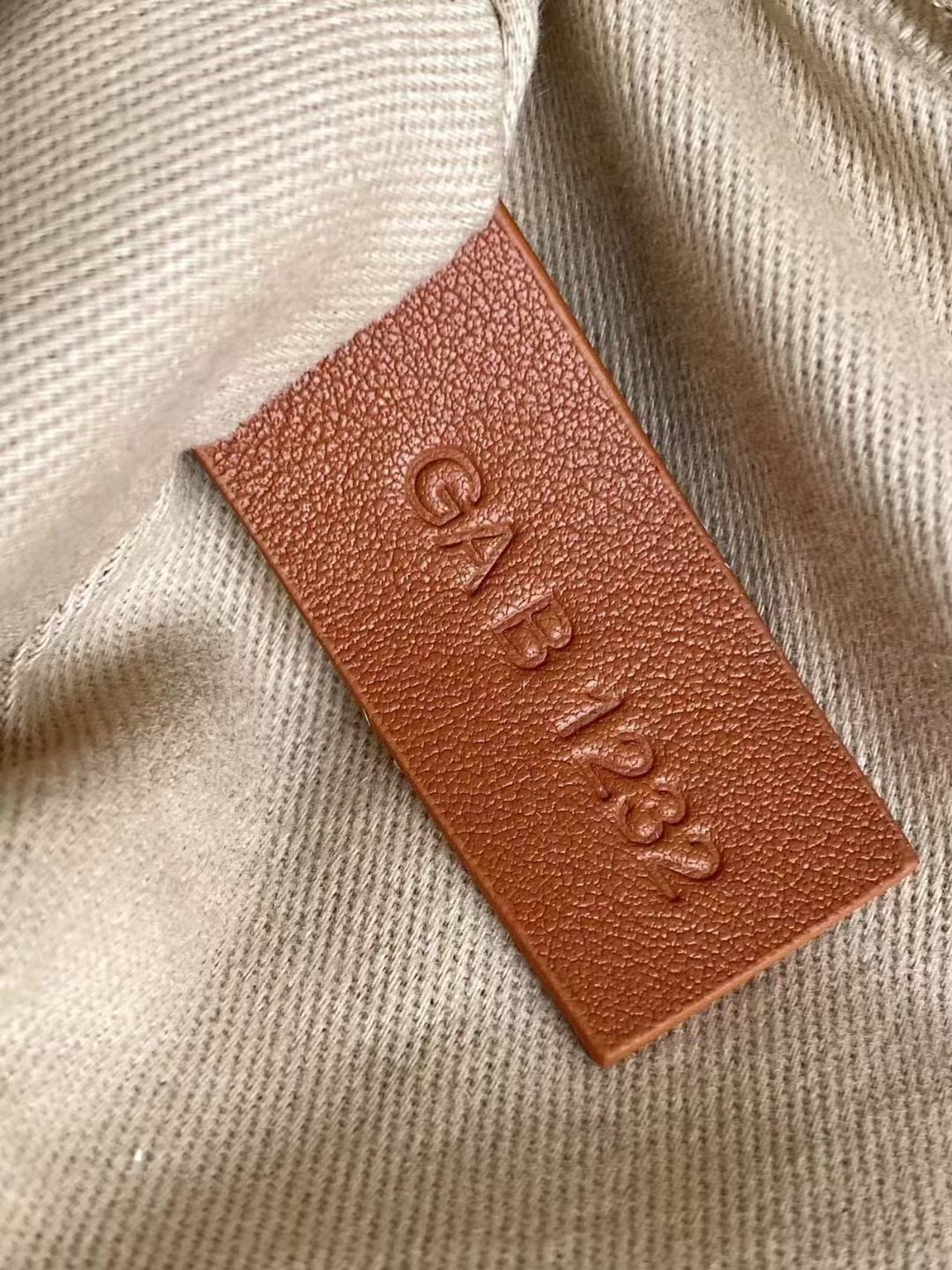 G1uenchy voyou roller bag-25*10*13cm