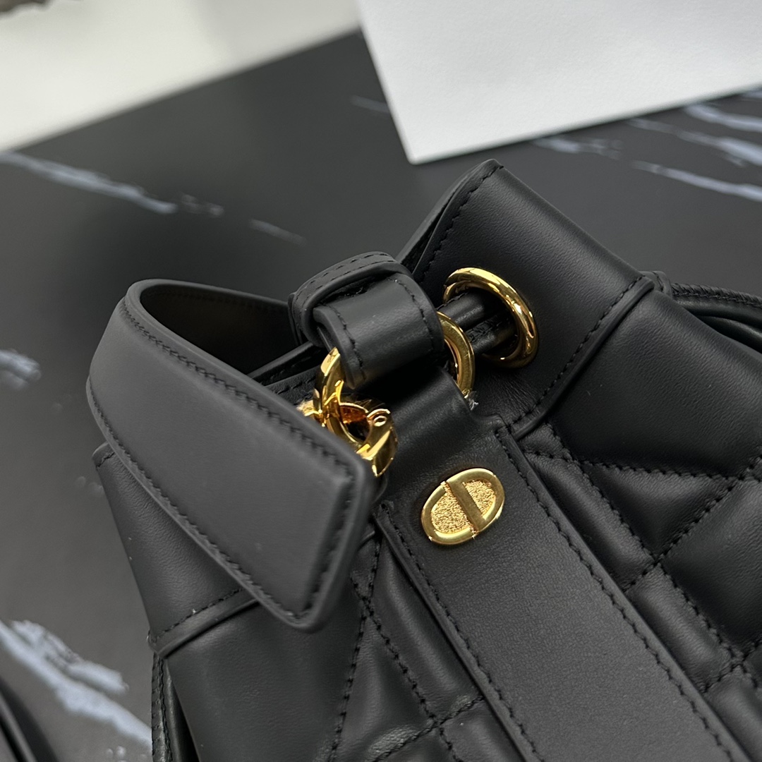 D*or cross-body & shoulder bags-15*25cm