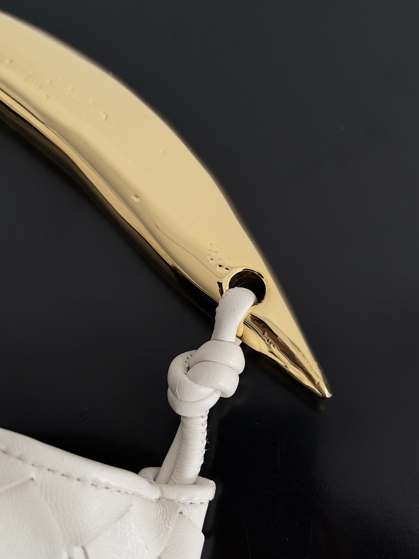 b0tt*ga Ven*ta sardine bag-36*3*24cm