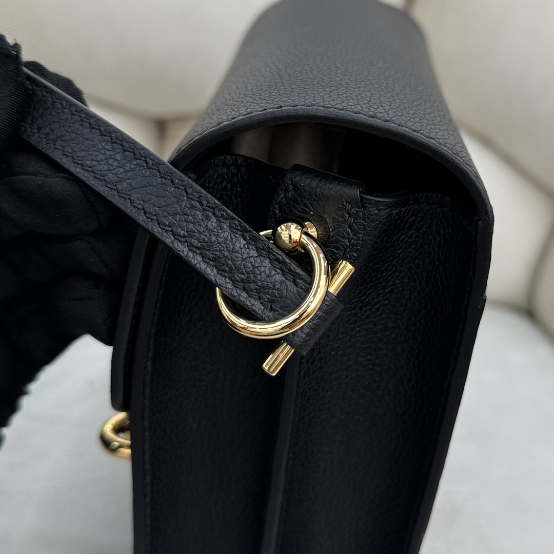 H**me5 Roulis Bag