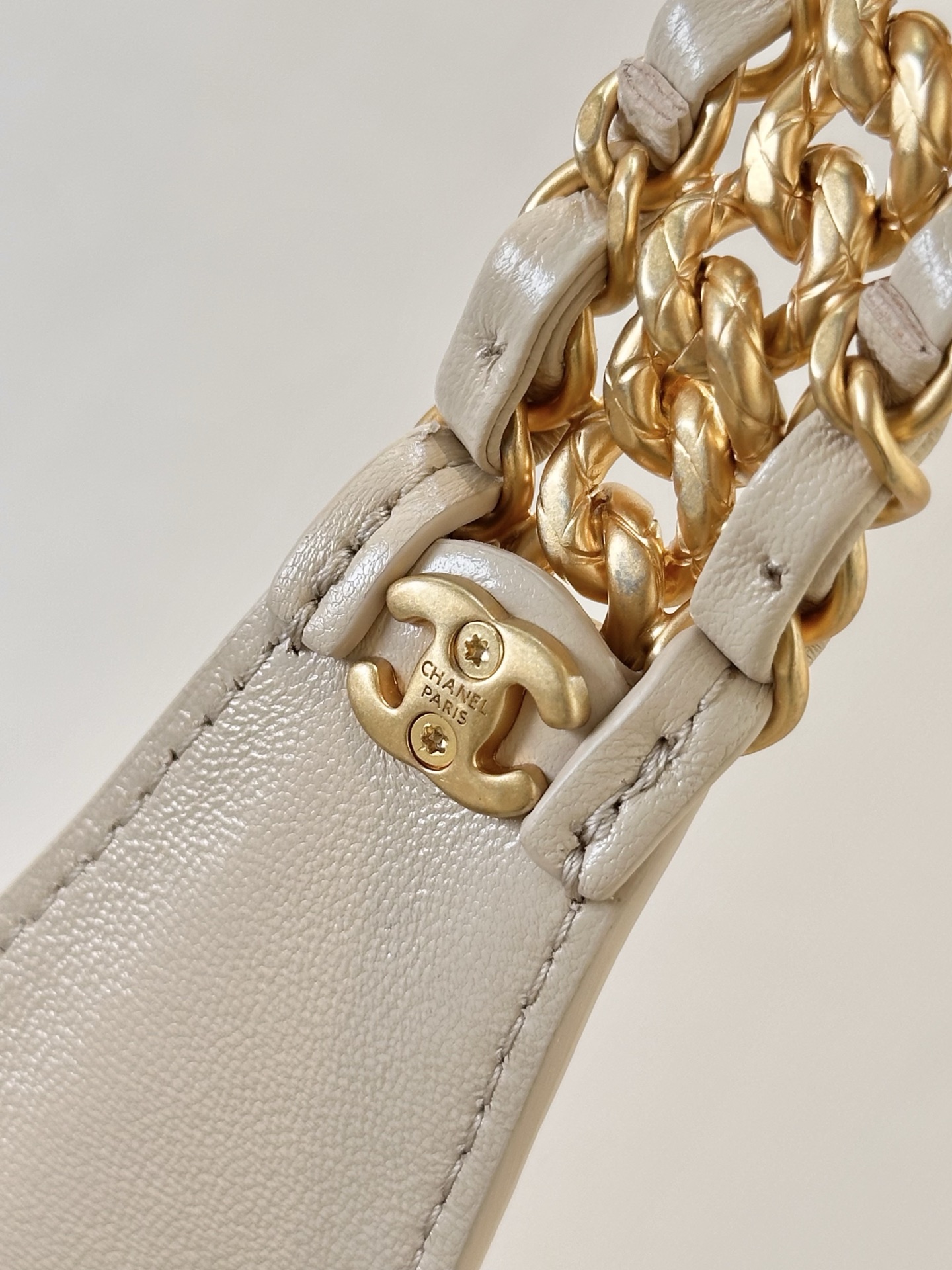 Ch@nel 25P Hobo Tote