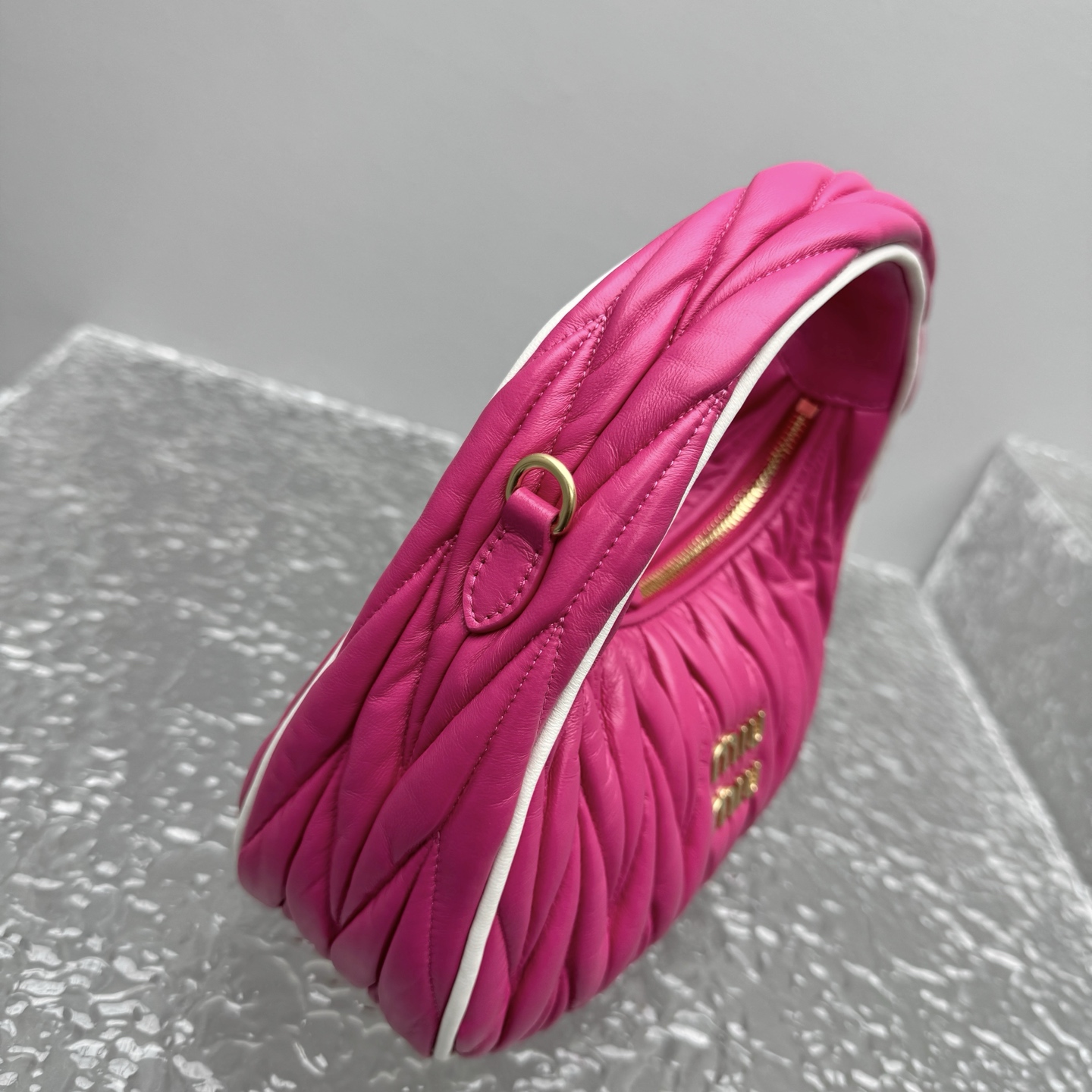 M1um1u wander bag-20x 17 x6cm