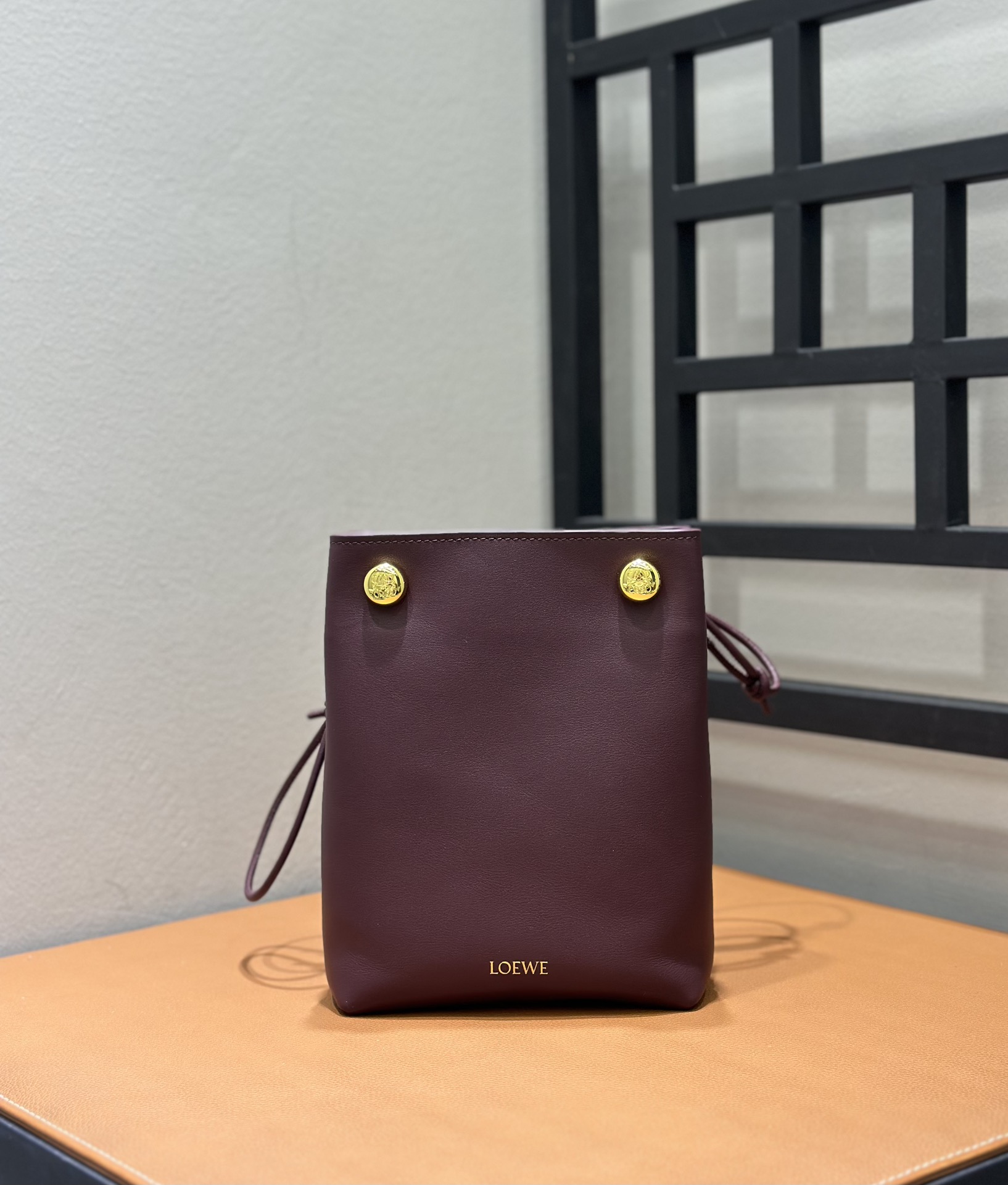 Lowee Pebble Bag-17*7*21.5CM