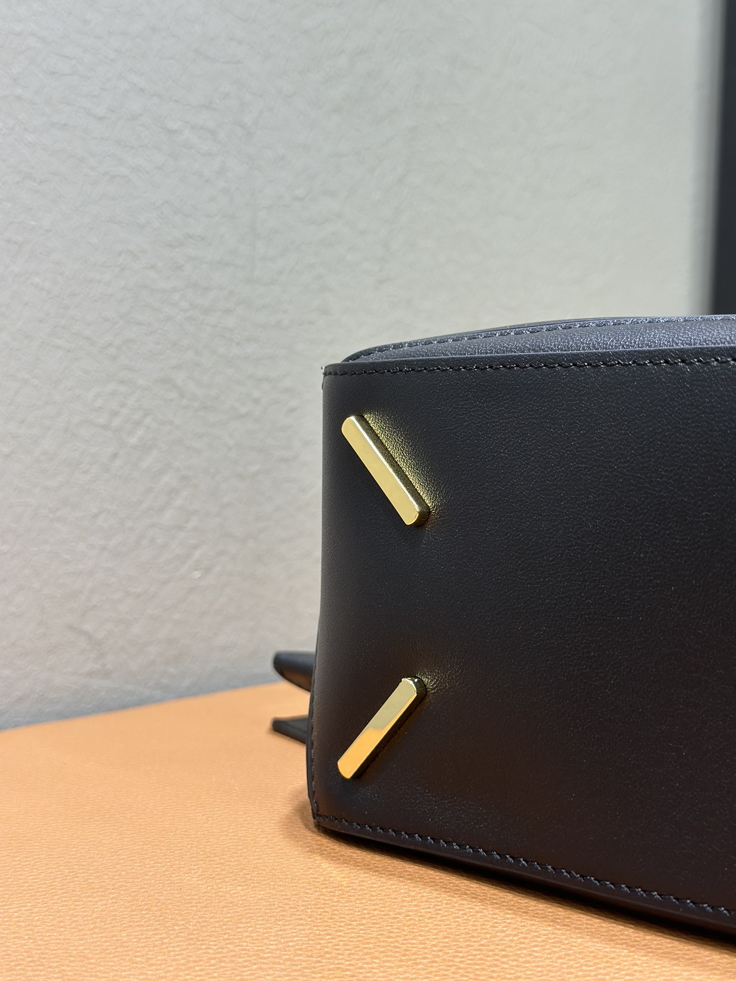 Lowee Puzzle Edge Bag-24*10.5*16.5CM