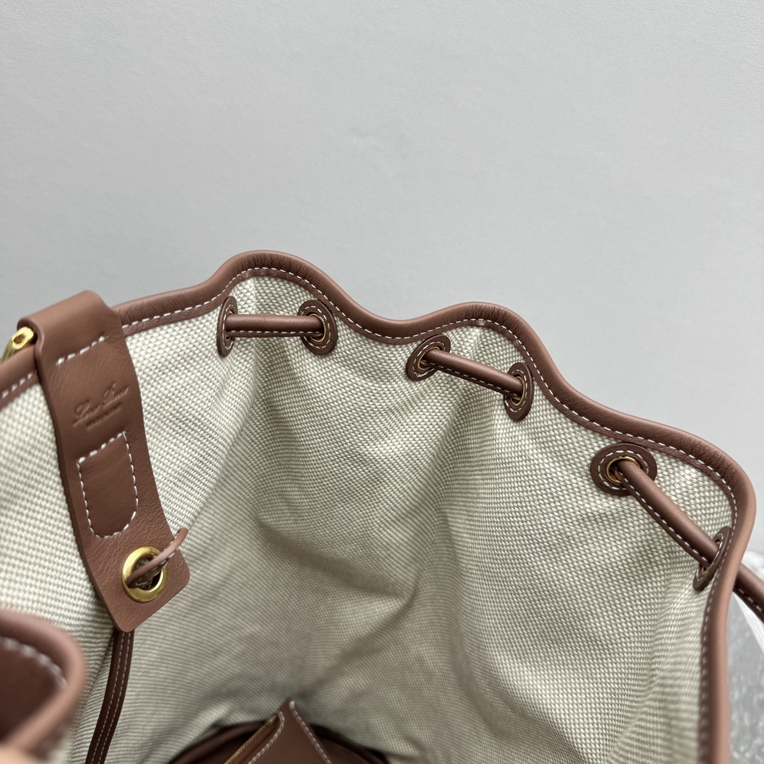 L0r0 P1ana extra bag-14*25*27cm