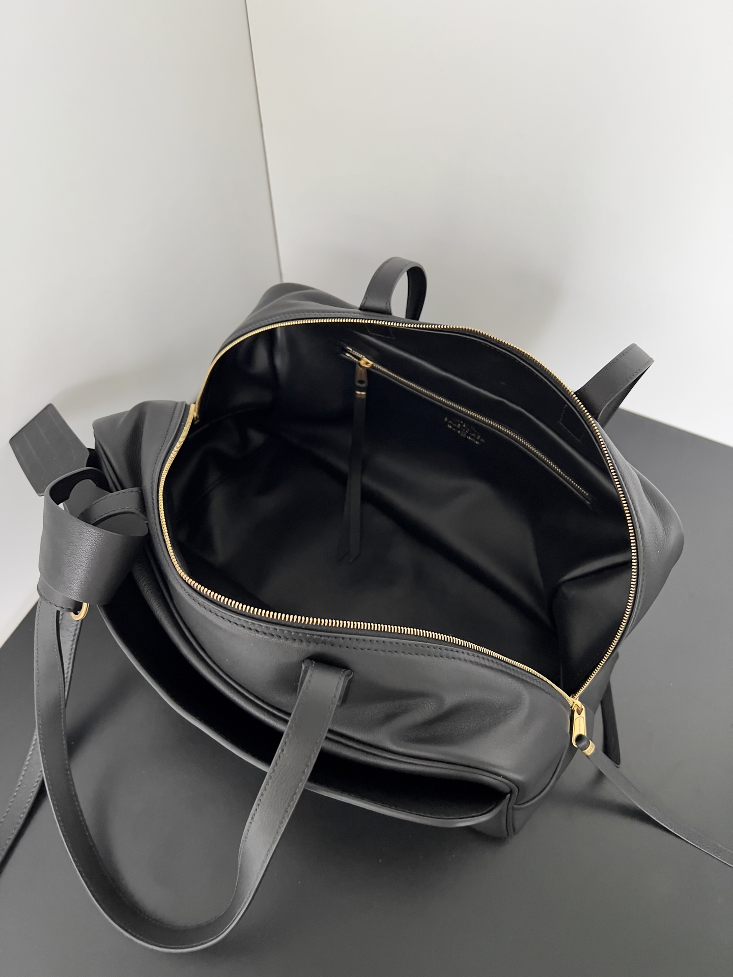 Ba1en*iaga carrie bag-35.8*18.7*16.5cm