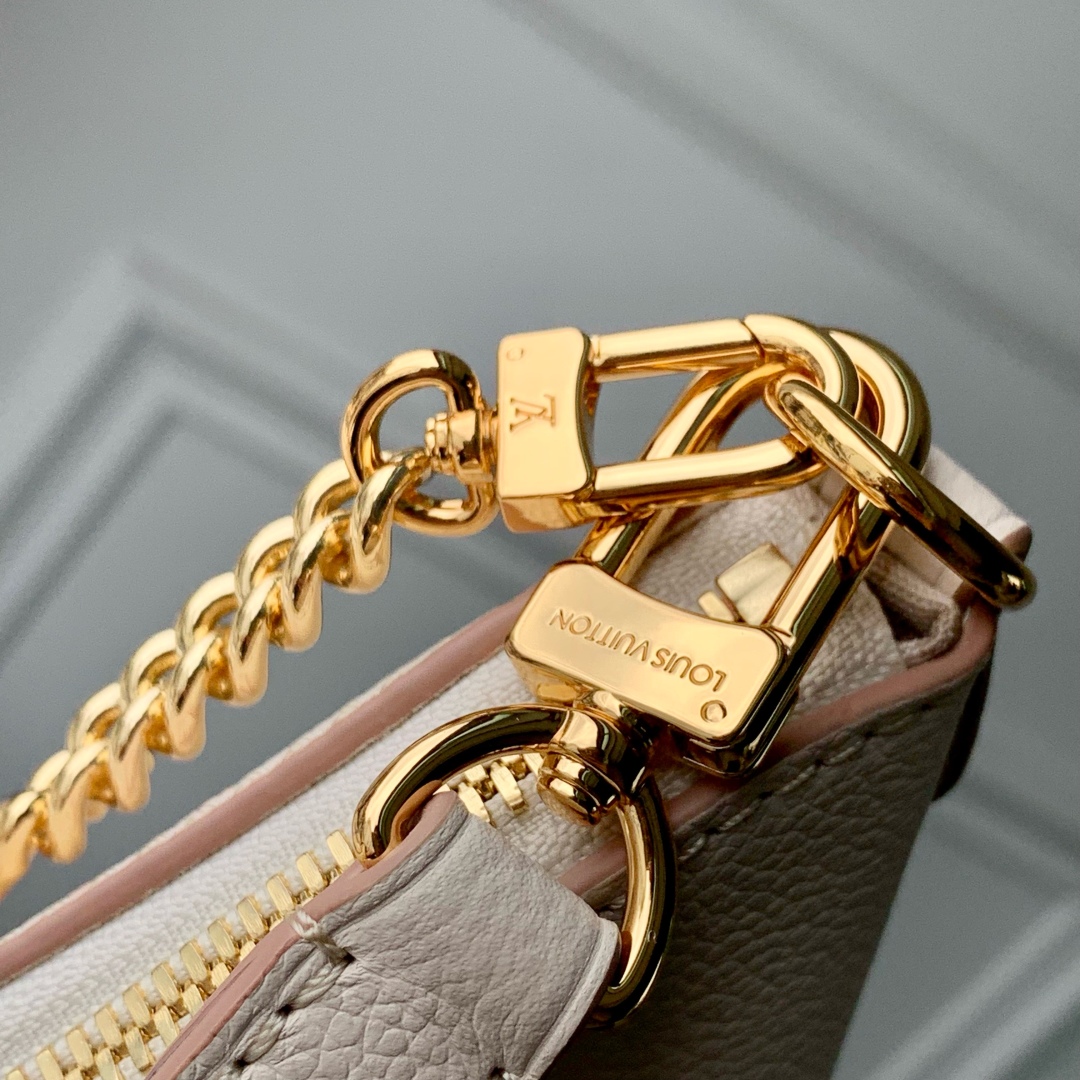 l0vis Vvtt0n boulogne bag-29x16x9.5cm