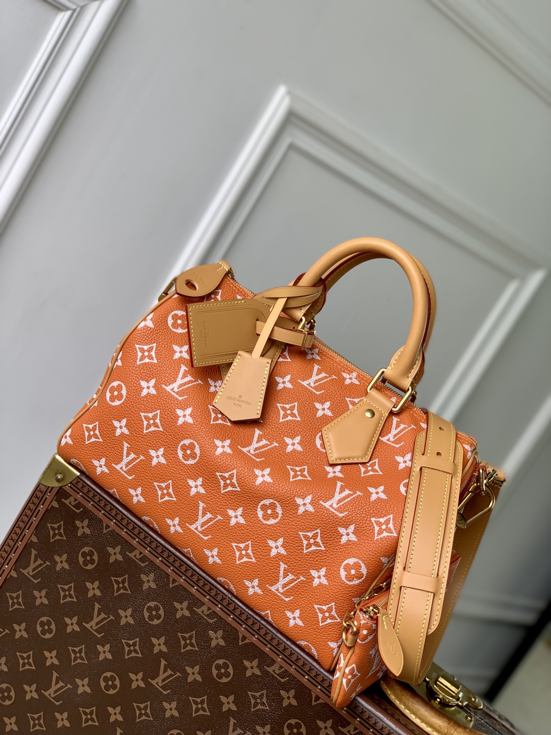 l0vis Vvtt0n speedy p9 bandoulière 30-22.5 x 18 x 32cm