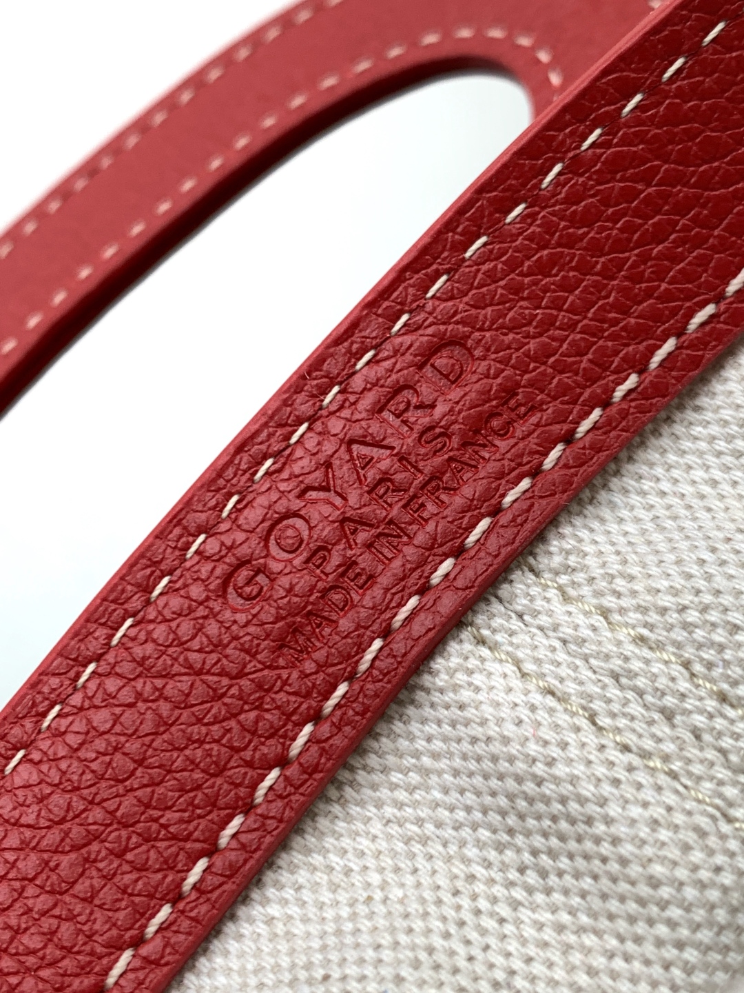 G09ard beluga bag-23x8x18.5cm