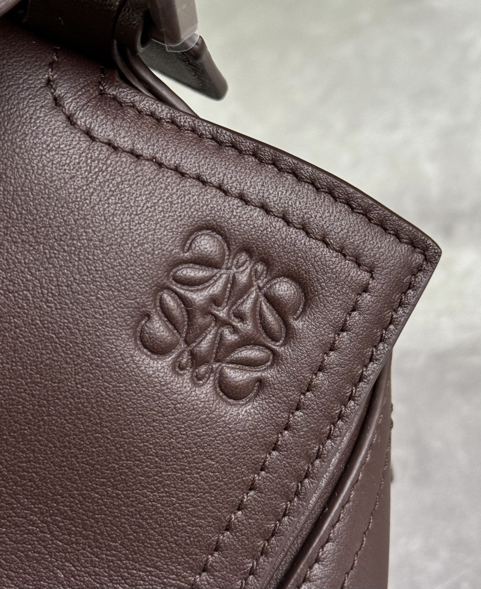 Lowee puzzle bag -24*10.5*16.5cm