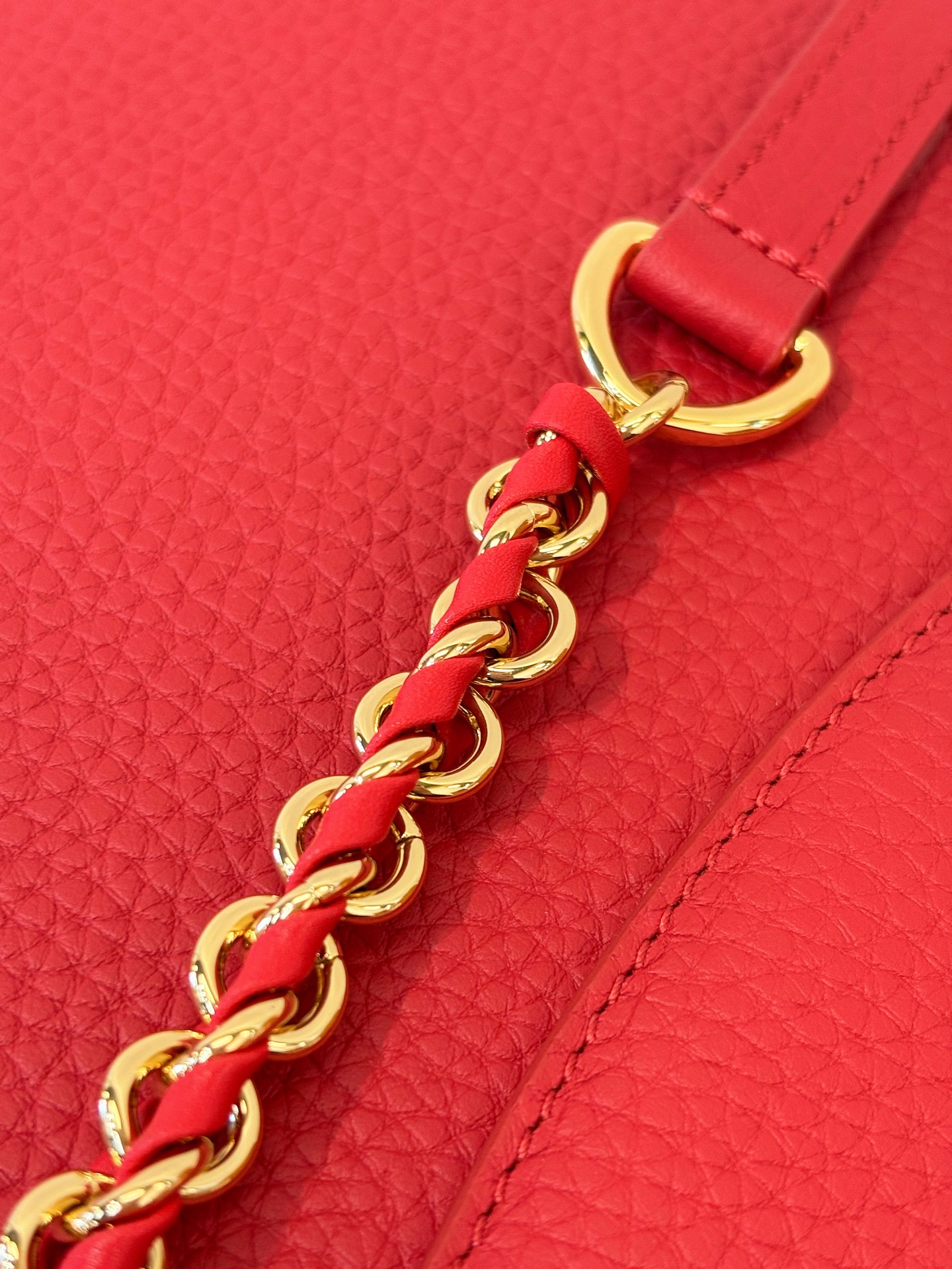 L0vis Vvtt0n Capucines Handlebag BB-29x18x9CM