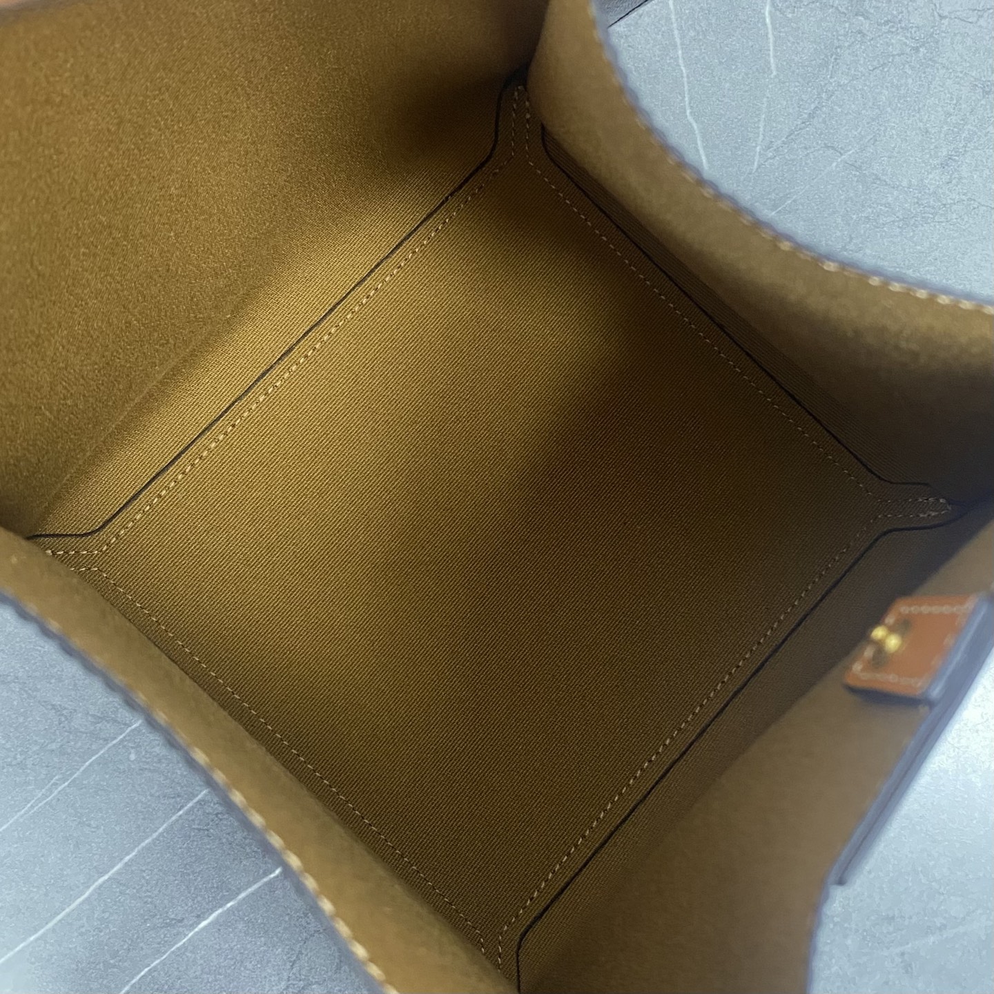 Celin* Small Cube Bag in Triomphe Canvas And Natural-18.5x21x17CM