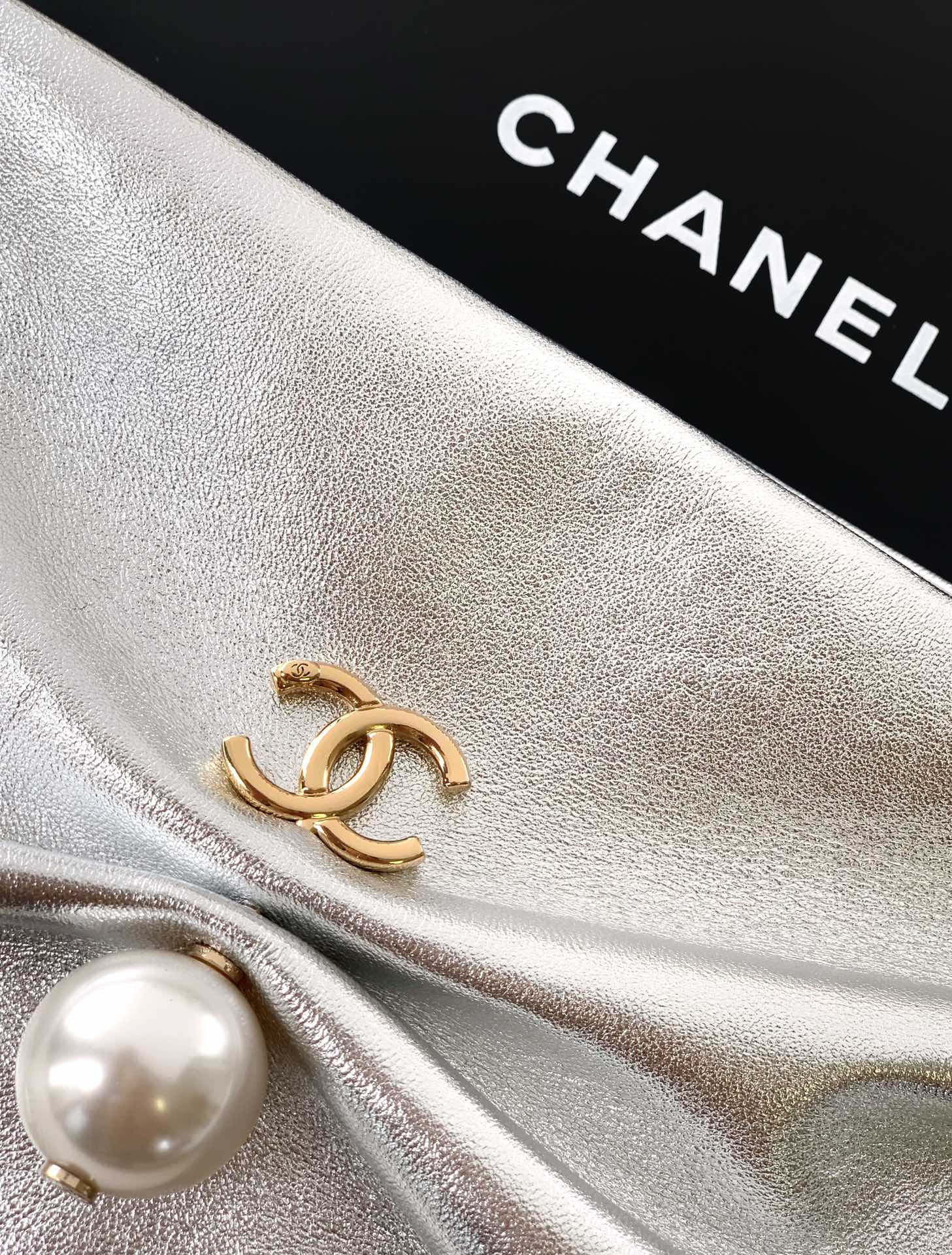 Ch@nel Clutch Bag with Chain Lambskin-14x24 x 5CM
