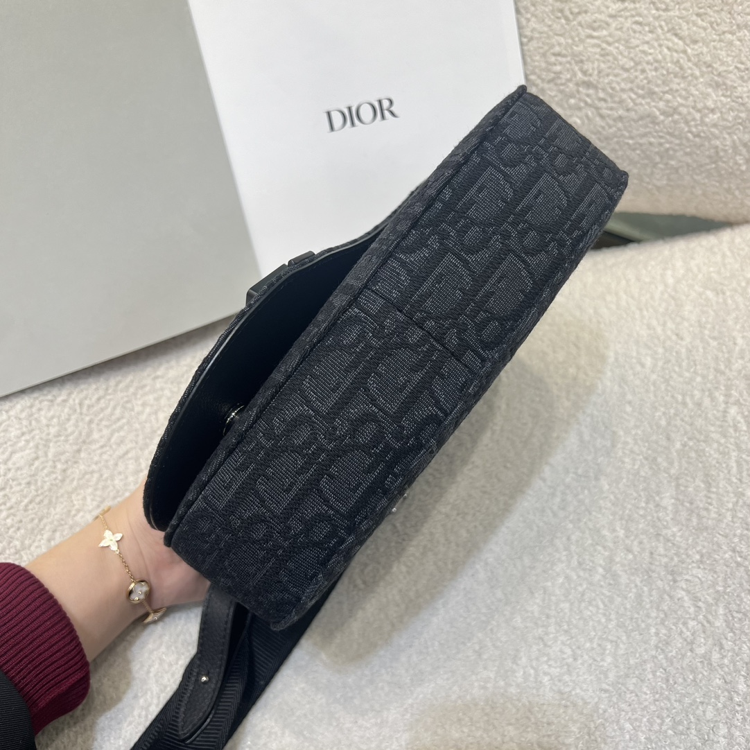 Diro Saddle Messenger Bag-24*16.5*5.5CM