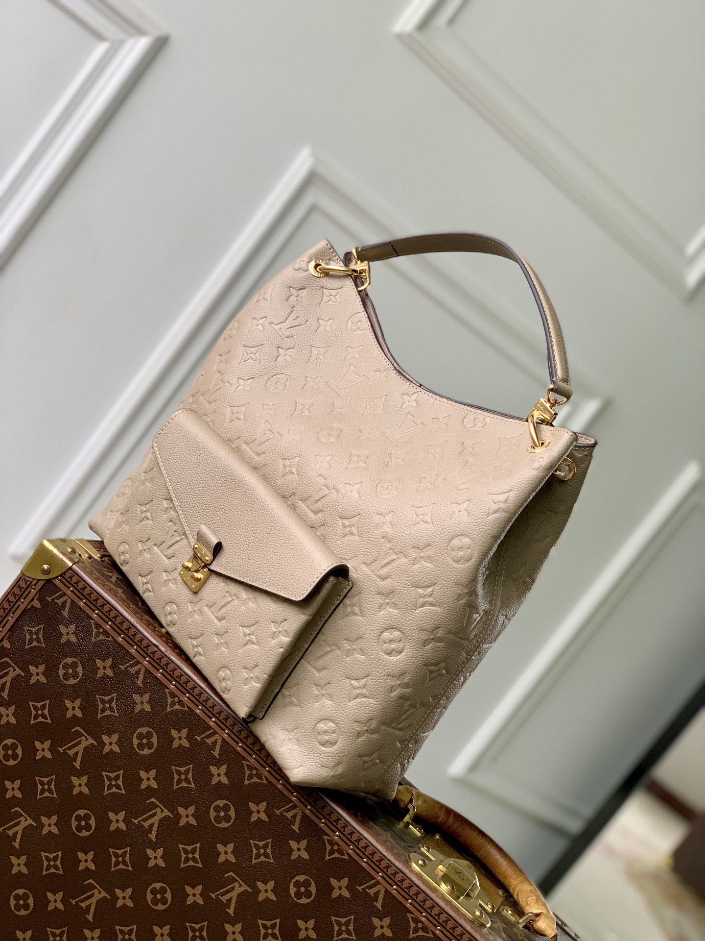 Lou*is Vvtt0n Hobo Métis Monogram Empreinte Leather-M27937-35 x 32.5 x 10CM