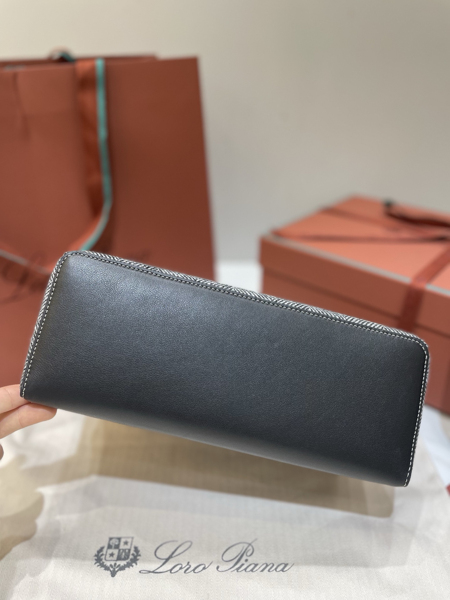 L0r0 P1ana Extra Bag L27-16*27*10CM