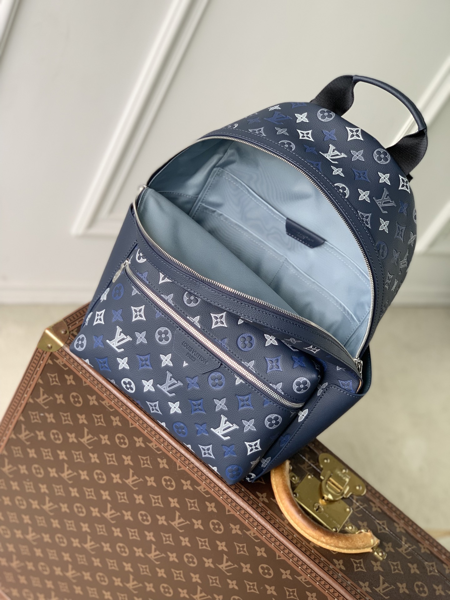 L0vis Vvtt0n Discovery PM Backpack-M28575-30*40*20CM